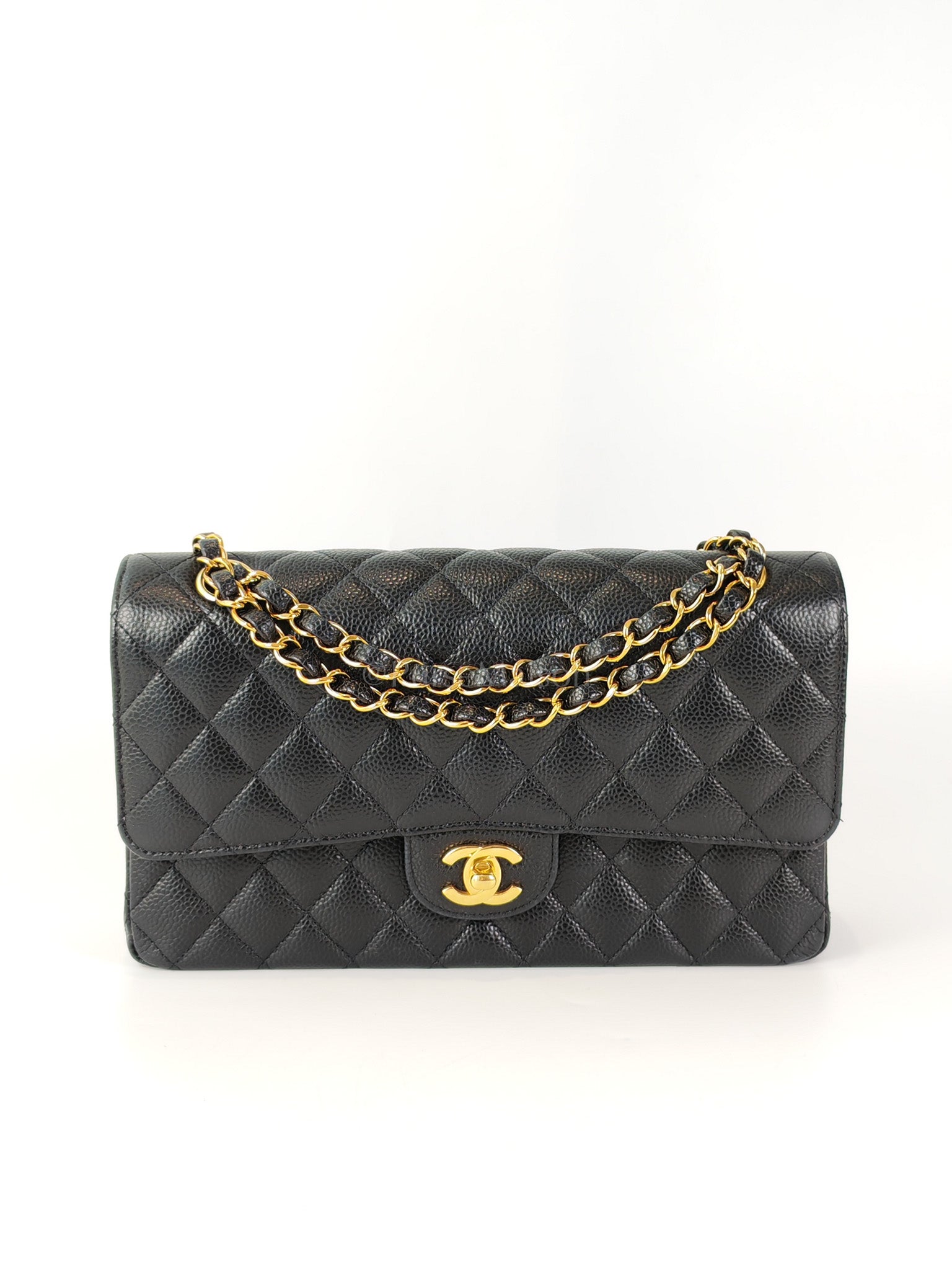 Classic Double Flap Medium in Black Caviar Leather and Gold Hardware (Microchip) | Purse Maison Luxury Bags Shop