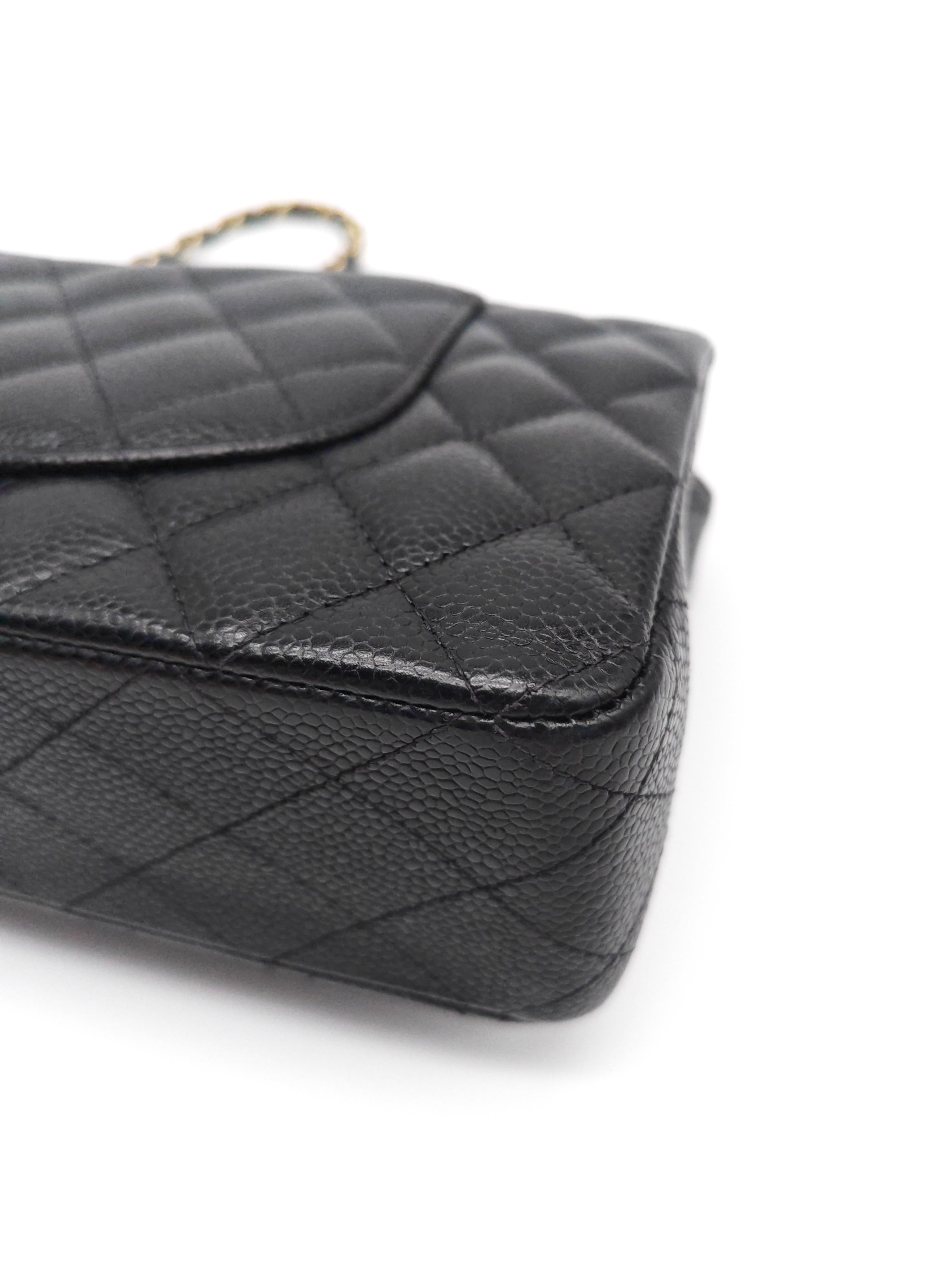 Classic Double Flap Medium in Black Caviar Leather and Gold Hardware(Microchip) | Purse Maison Luxury Bags Shop