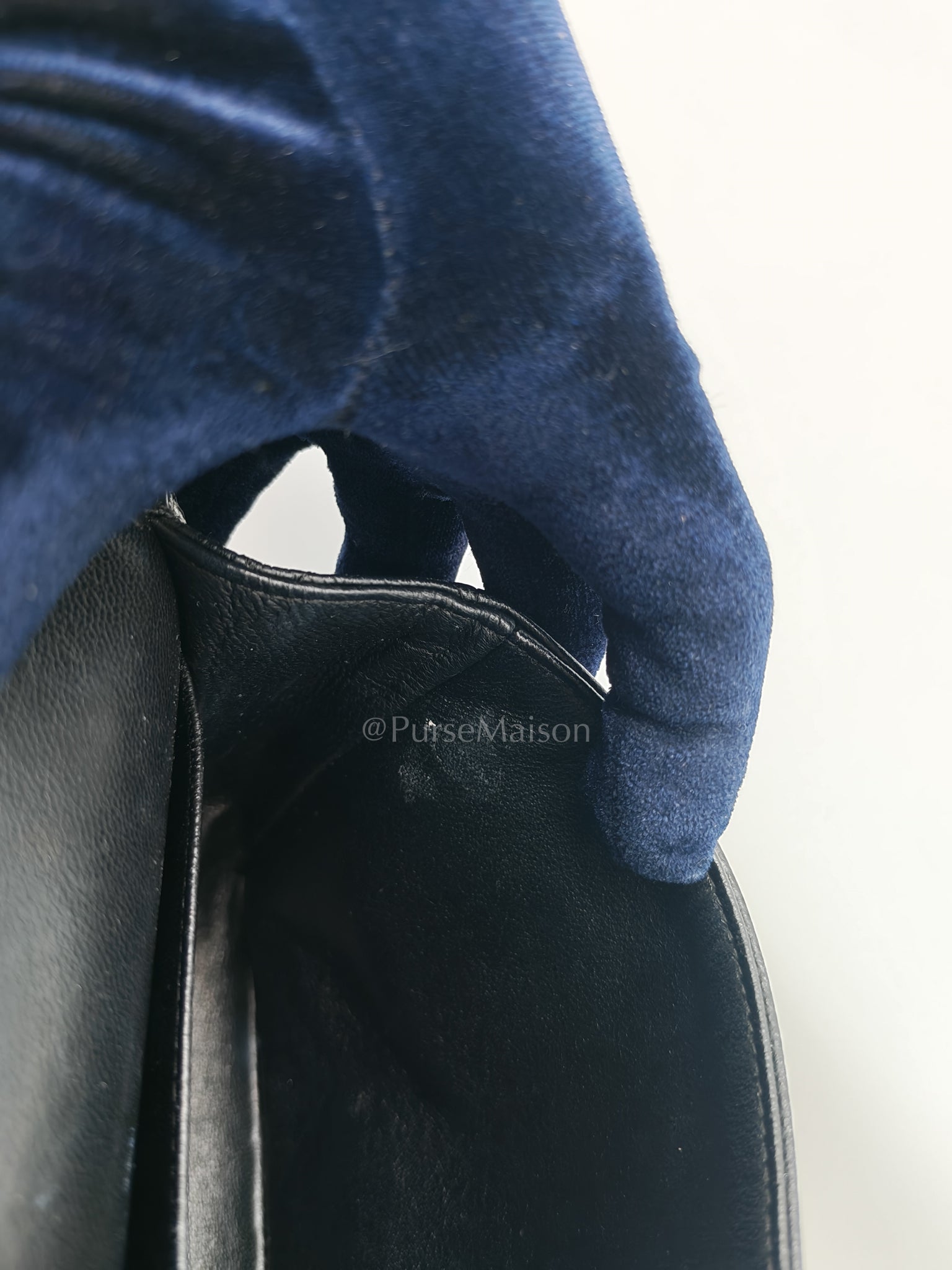 Classic Double Flap Medium in Black Caviar Leather and Silver Hardware Series 12 | Purse Maison Luxury Bags Shop