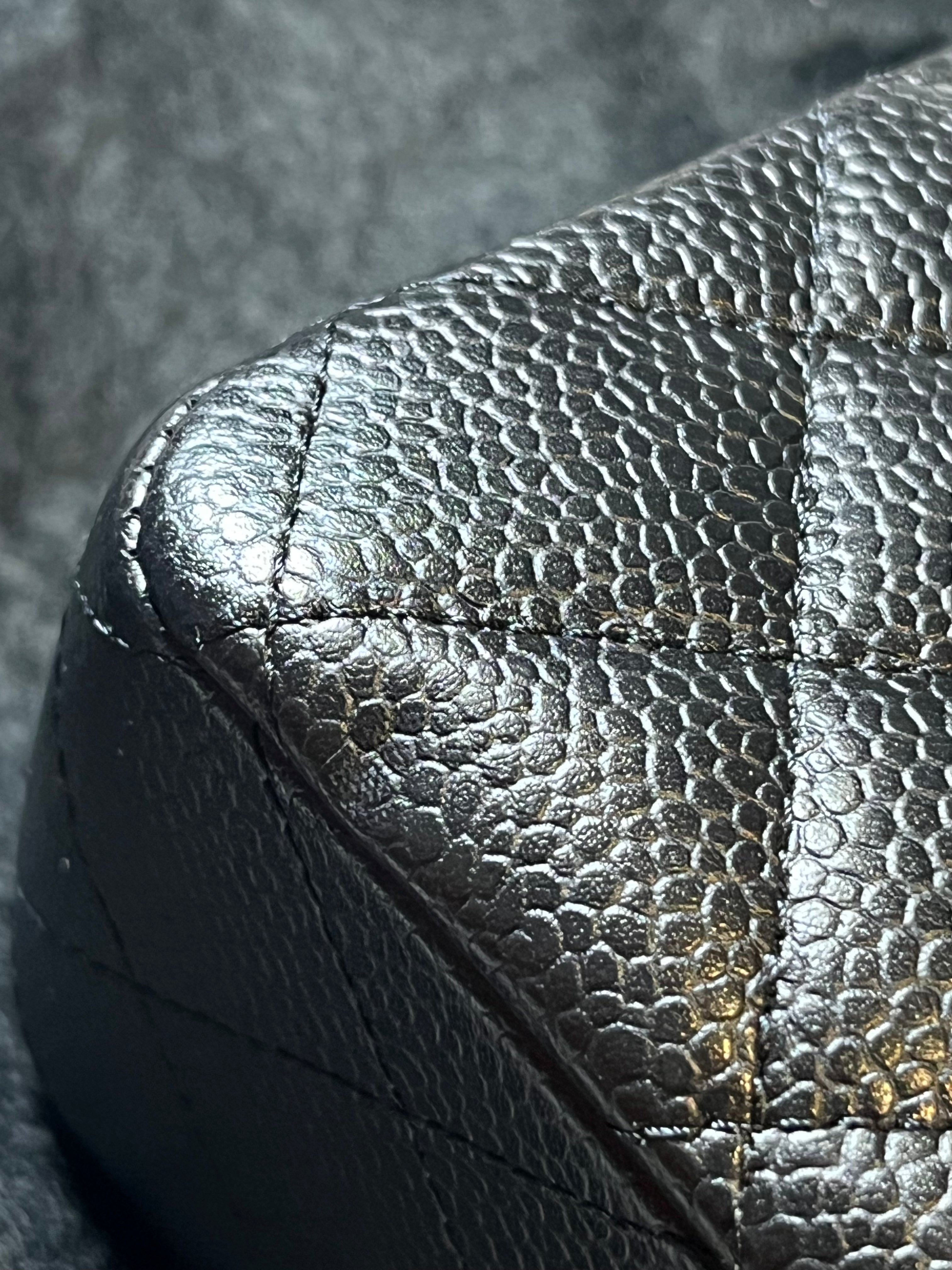 Classic Double Flap Medium in Black Caviar Leather Gold Hardware (Microchip) | Purse Maison Luxury Bags Shop