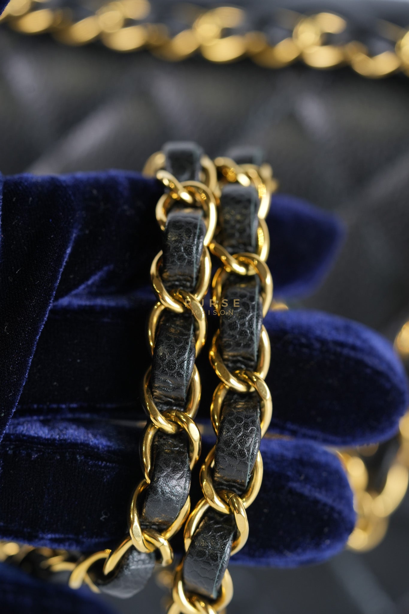 Classic Double Flap Medium in Black Caviar Leather Gold Hardware (Microchip) | Purse Maison Luxury Bags Shop