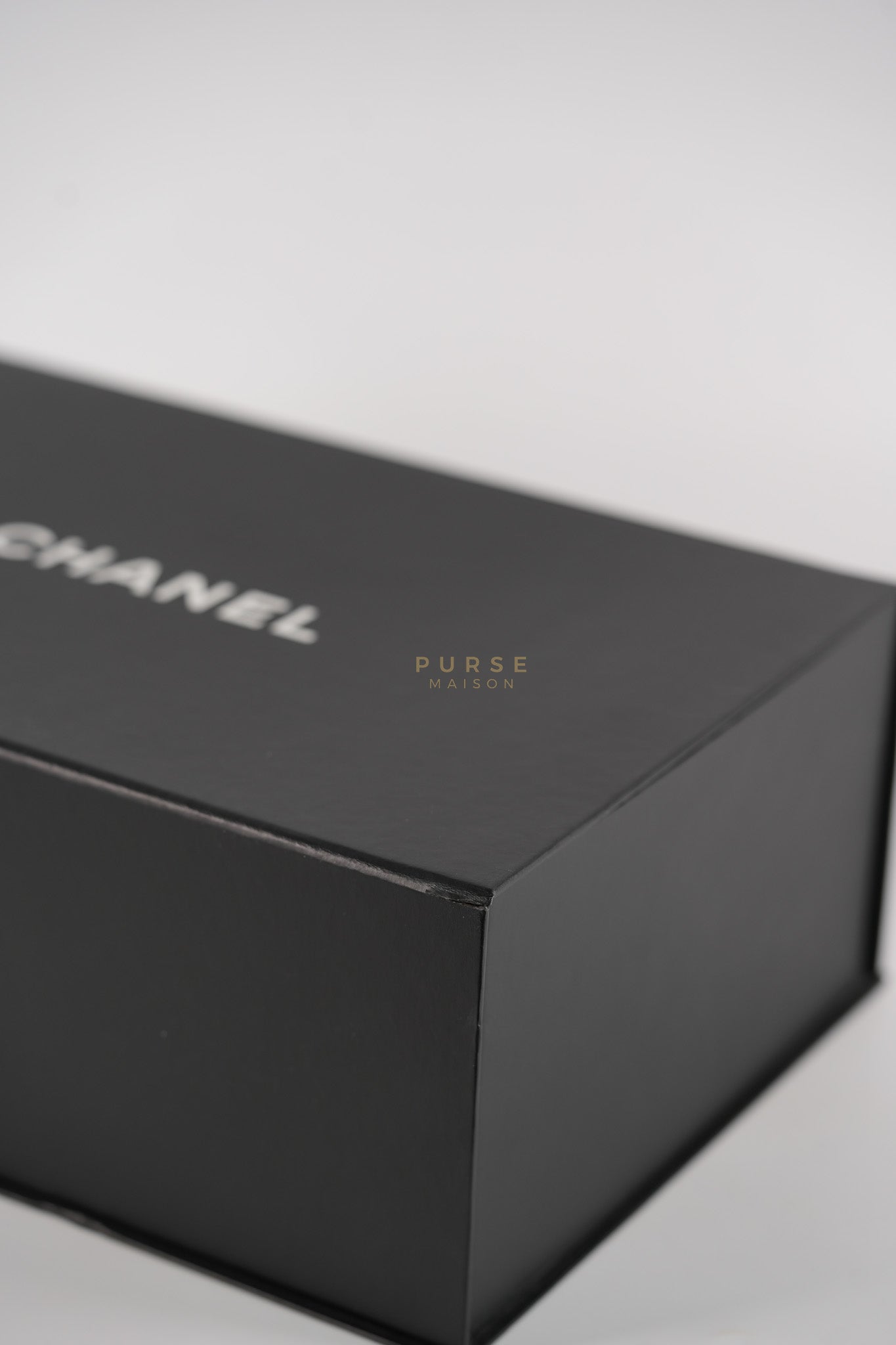 Classic Double Flap Medium in Black Quilted Caviar Leather and Gold Hardware Series 25 | Purse Maison Luxury Bags Shop