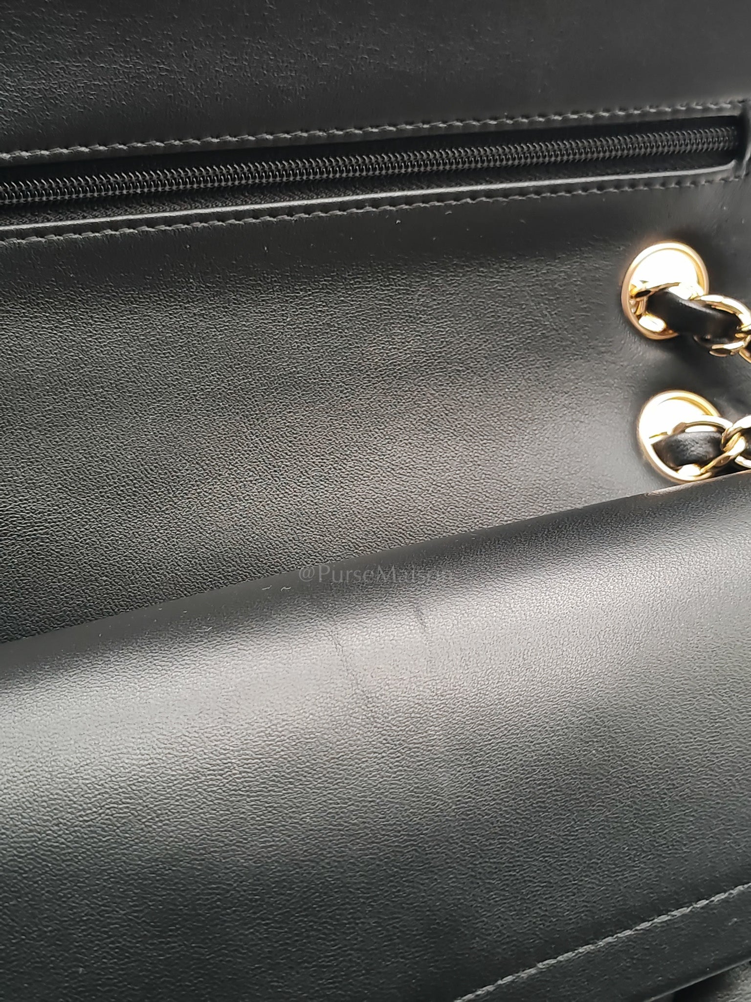 Classic Double Flap Medium in Black Quilted Lambskin Leather & Gold Hardware Microchip | Purse Maison Luxury Bags Shop