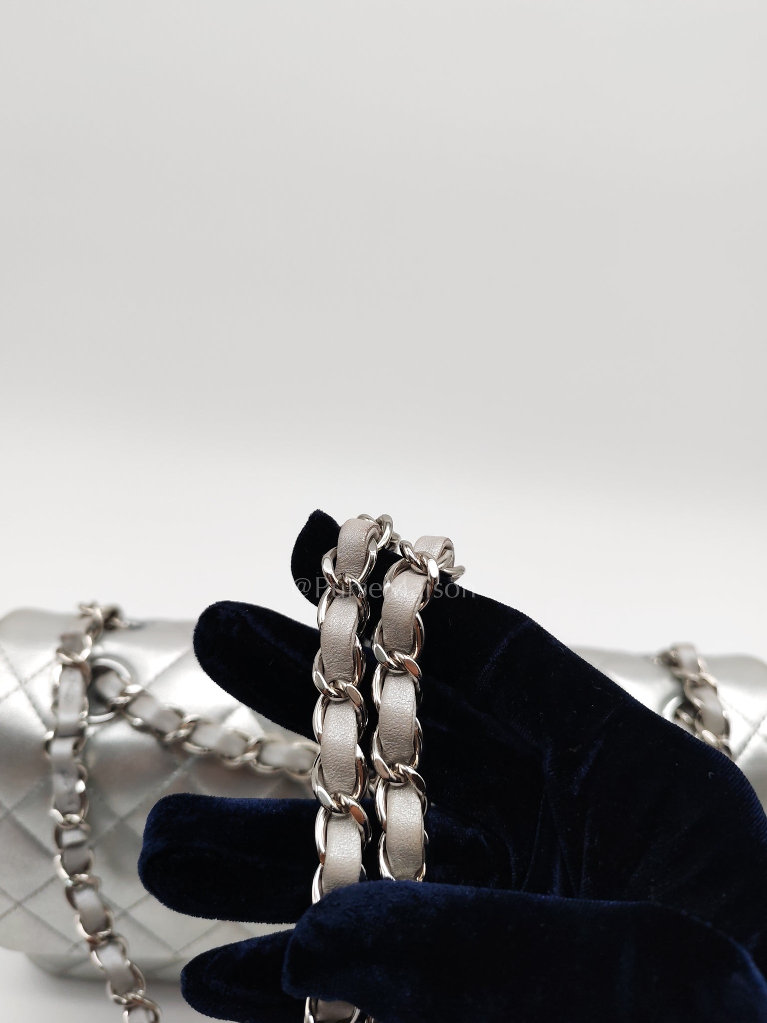 Classic Double Flap Medium in Metallic Silver and Silver Hardware (Microchip) | Purse Maison Luxury Bags Shop