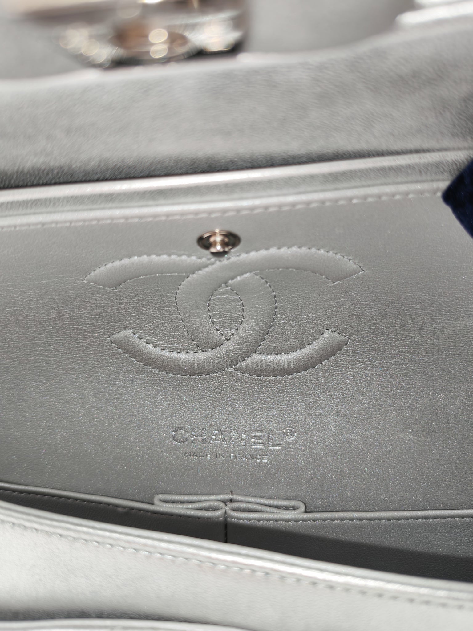 Classic Double Flap Medium in Metallic Silver and Silver Hardware (Microchip) | Purse Maison Luxury Bags Shop