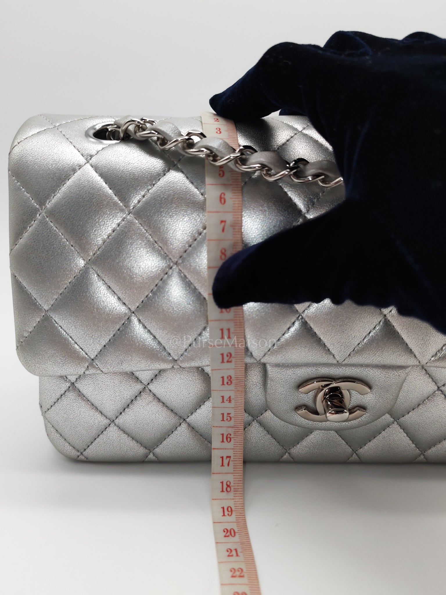 Classic Double Flap Medium in Metallic Silver and Silver Hardware (Microchip) | Purse Maison Luxury Bags Shop