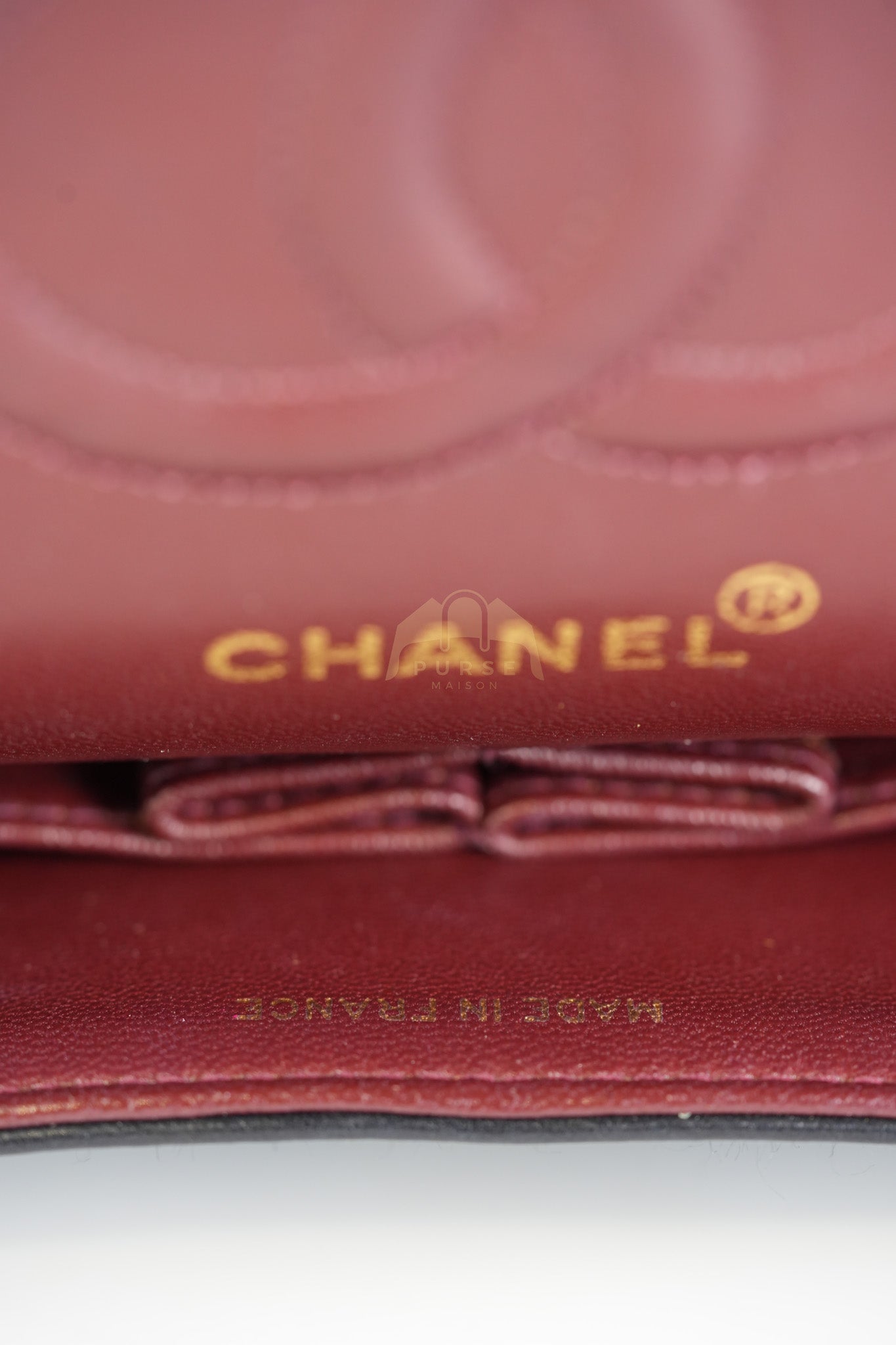 Classic Double Flap Medium Vintage in Lambskin Quilted Leather and Gold Hardware Series 1 | Purse Maison Luxury Bags Shop