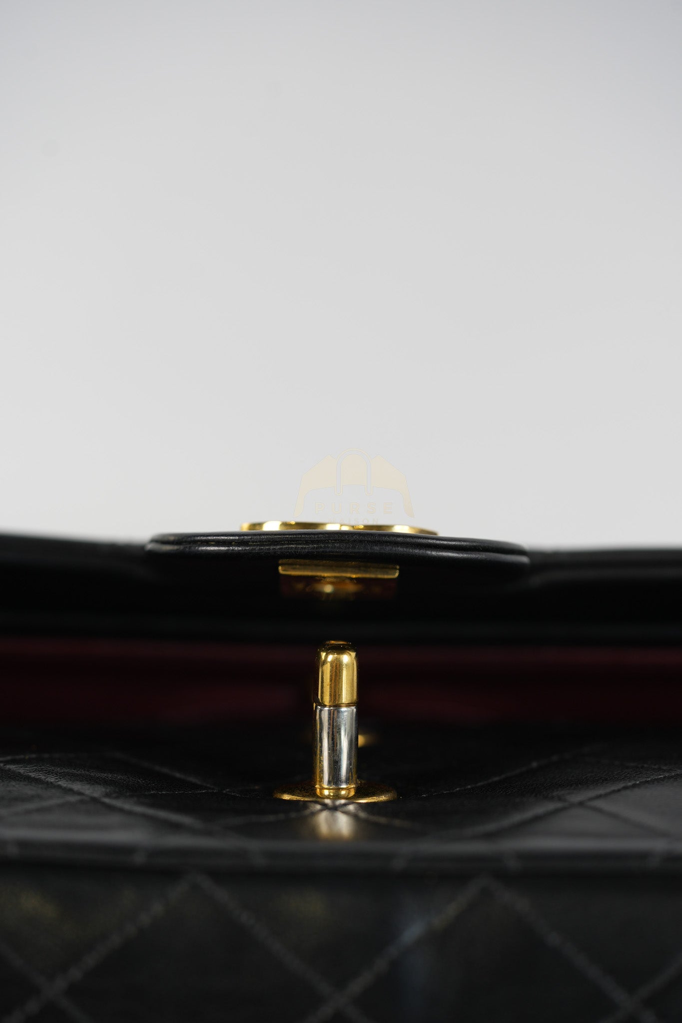 Classic Double Flap Medium Vintage in Lambskin Quilted Leather and Gold Hardware Series 1 | Purse Maison Luxury Bags Shop