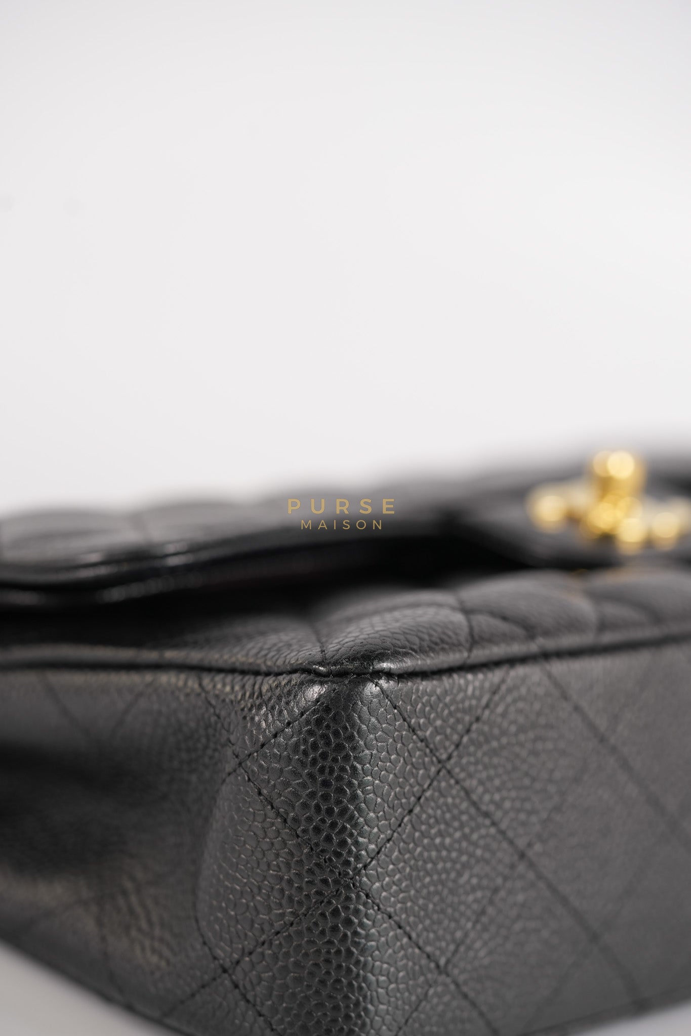 Classic Double Flap Medium in Black Caviar Leather & Gold Hardware Series 20 | Purse Maison Luxury Bags Shop