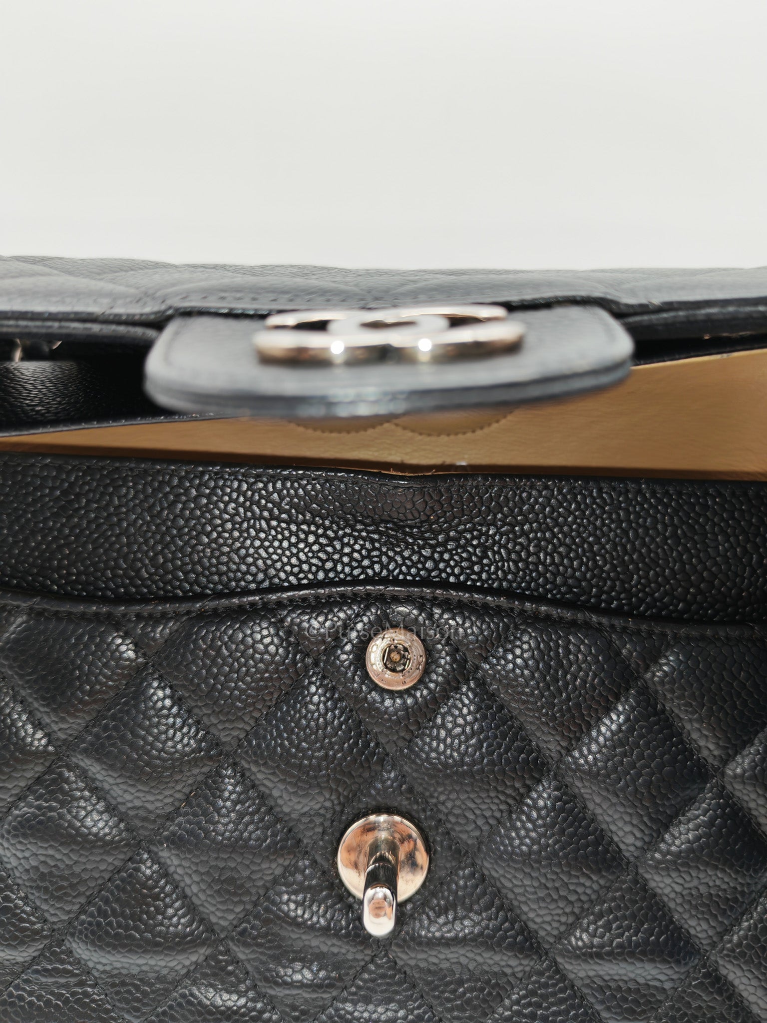Classic Double Flap Vintage Small in Black Caviar Leather and Silver Hardware Series 6 | Purse Maison Luxury Bags Shop