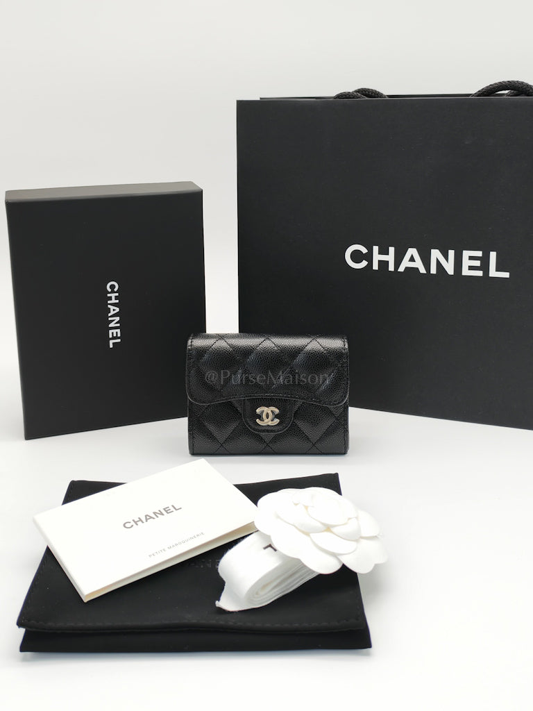 Classic Flap Card Holder Double Compartment in Black Quilted Caviar Leather and Silver Hardware (Microchip) | Purse Maison Luxury Bags Shop