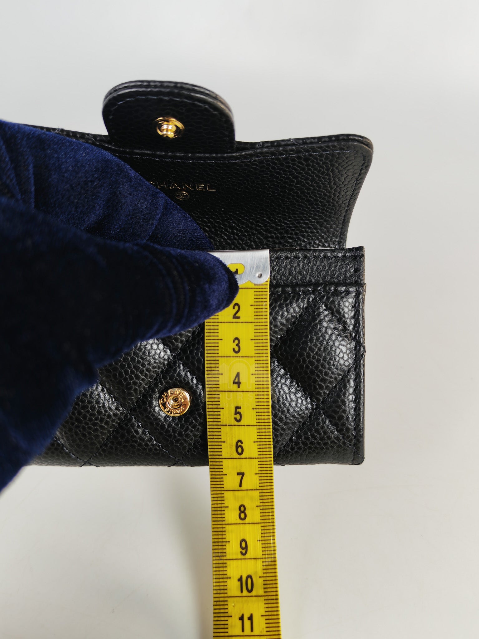 Classic Flap Card Holder in Black Caviar Leather Gold Hardware Microchip(ANG7KA21) | Purse Maison Luxury Bags Shop