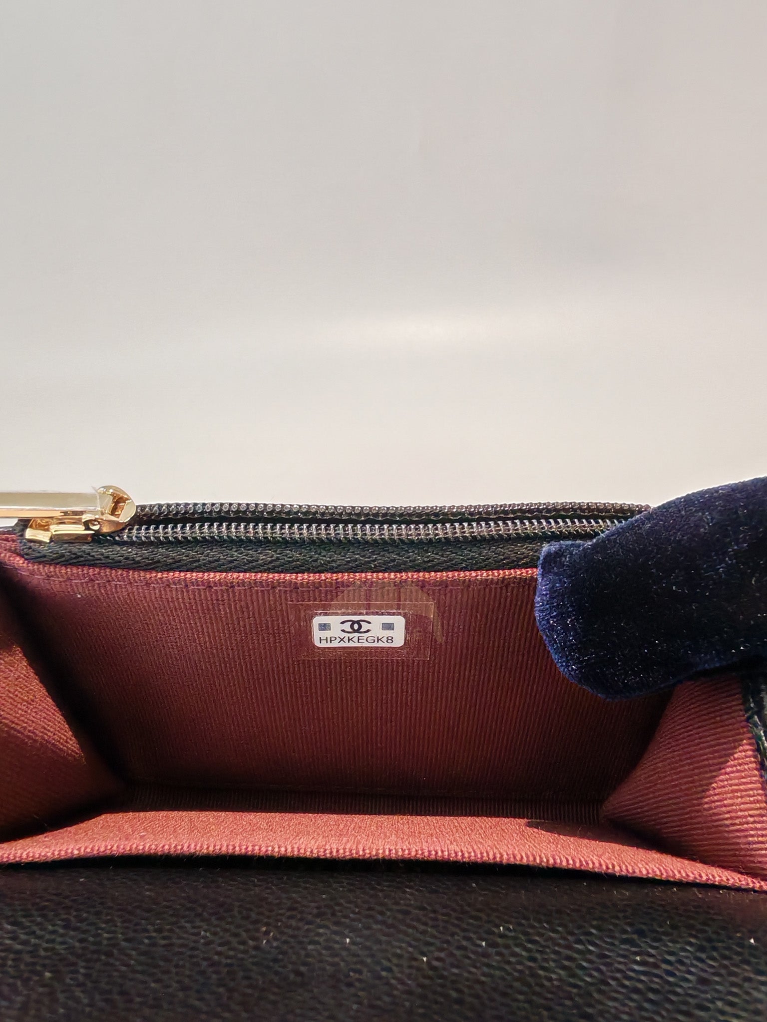 Classic Flap Card Holder with Zipper in Black Caviar Leather & Light Gold Hardware Microchip(HP****K8) | Purse Maison Luxury Bags Shop