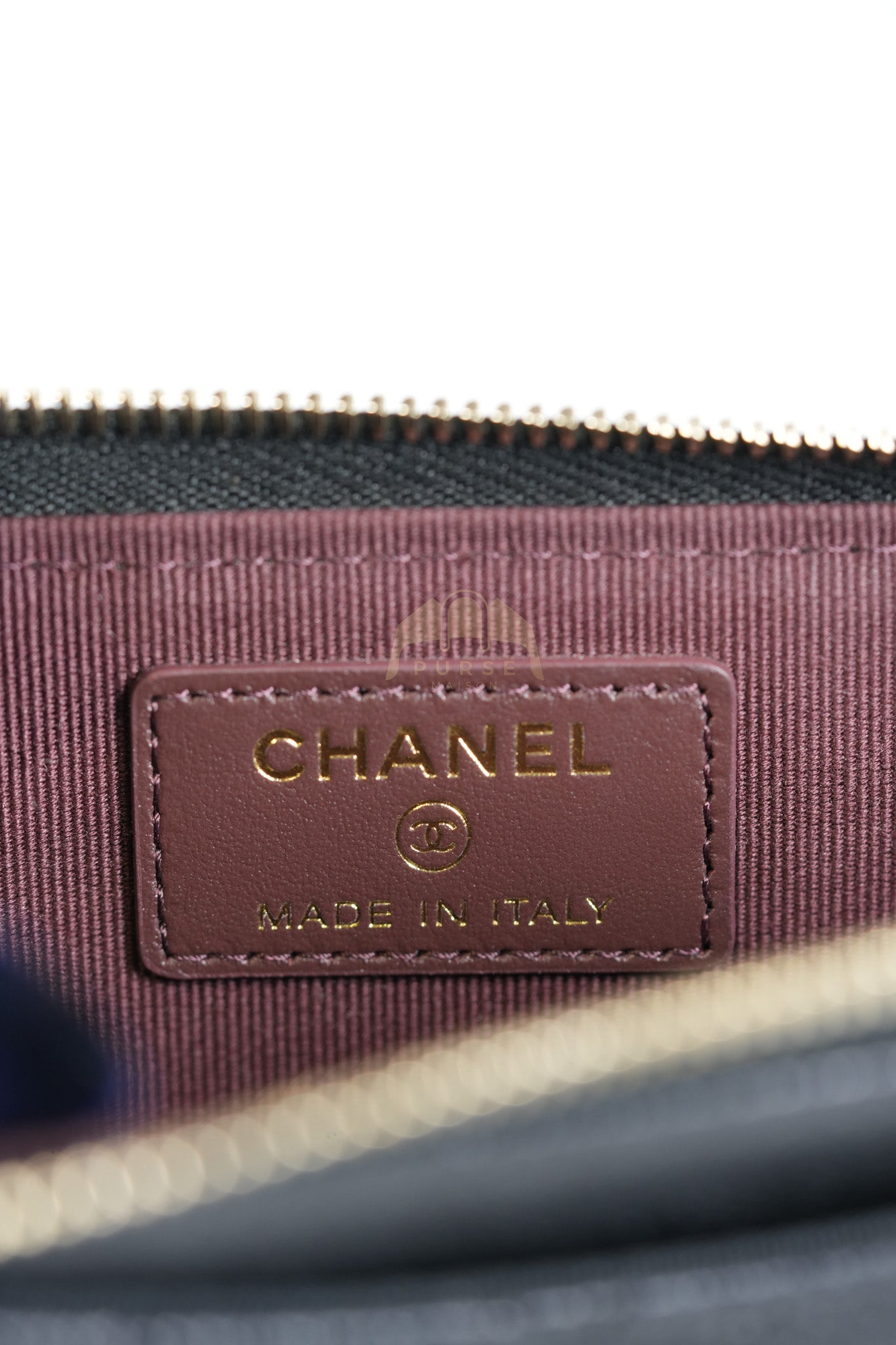 Classic L-Shaped Coin Card Case in Black Quilted Caviar Leather and Light Gold Hardware (Microchip) | Purse Maison Luxury Bags Shop