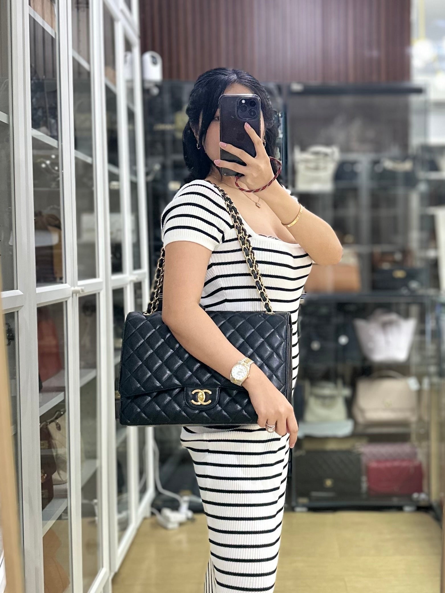 Classic Single Flap Bag Maxi in Black Quilted Lambskin Leather & Gold Hardware Series 13 | Purse Maison Luxury Bags Shop