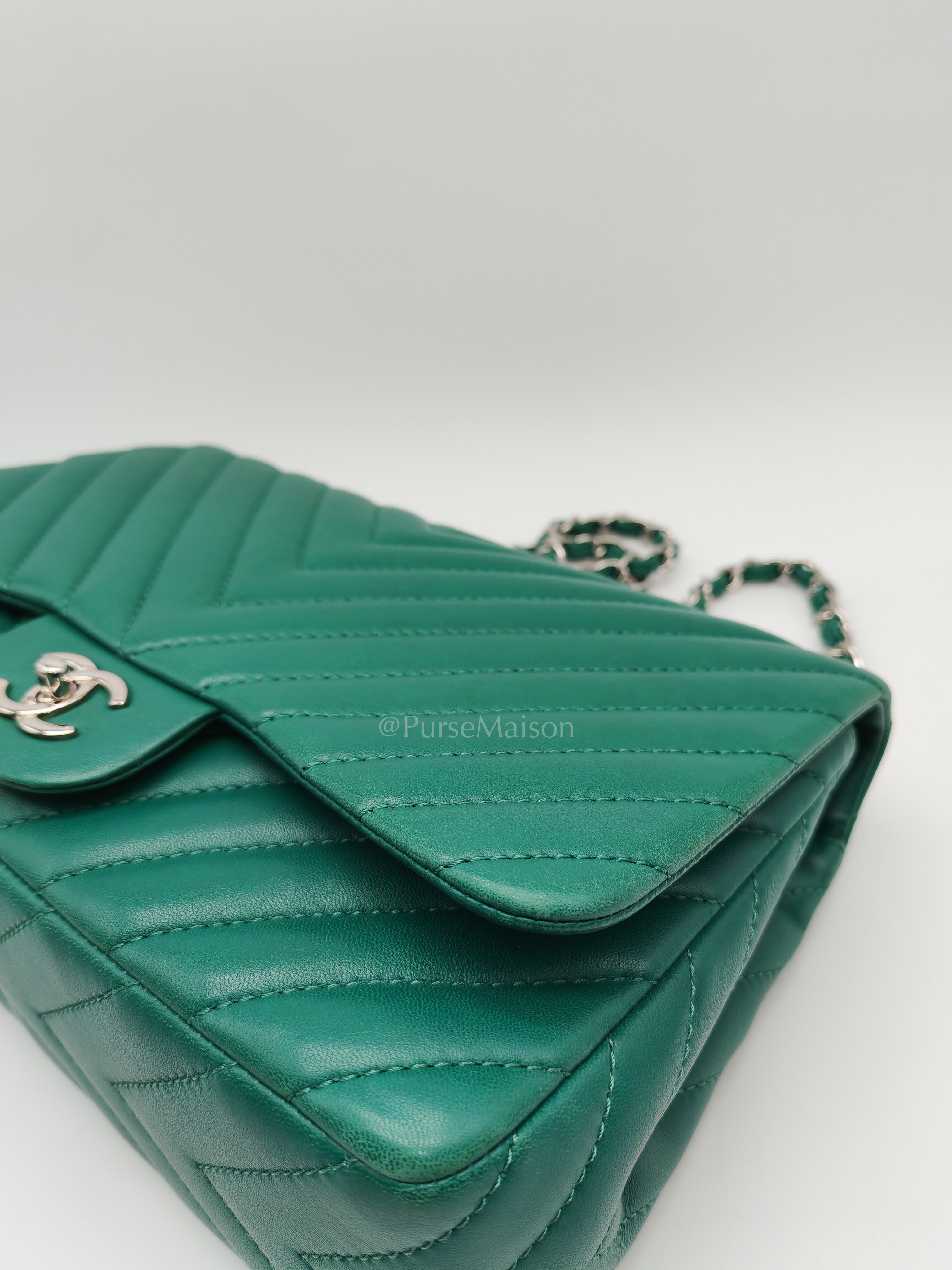 Classic Single Flap in Green Chevron Lambskin Leather & Silver Hardware (Series 13) | Purse Maison Luxury Bags Shop