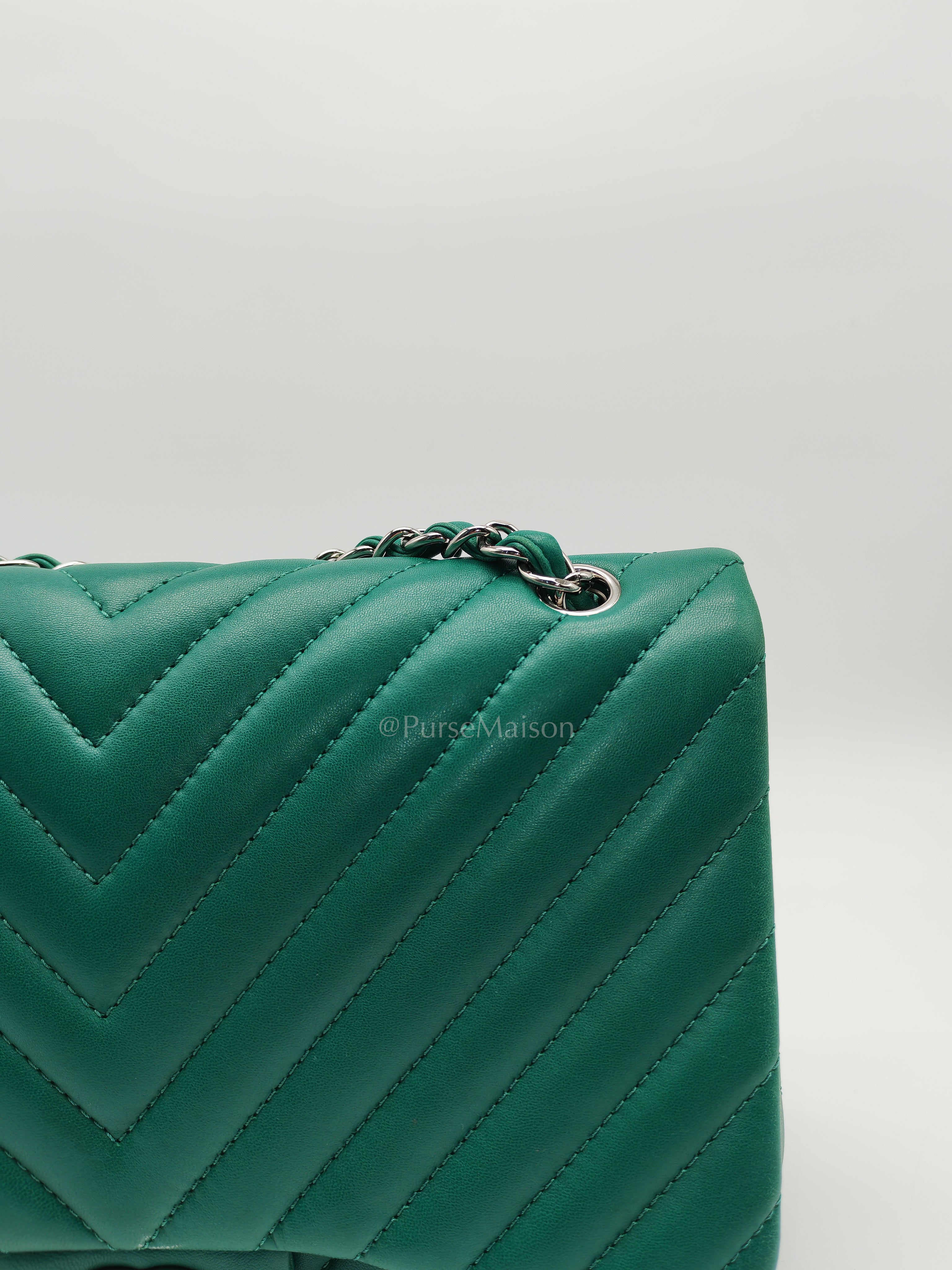 Classic Single Flap in Green Chevron Lambskin Leather & Silver Hardware (Series 13) | Purse Maison Luxury Bags Shop