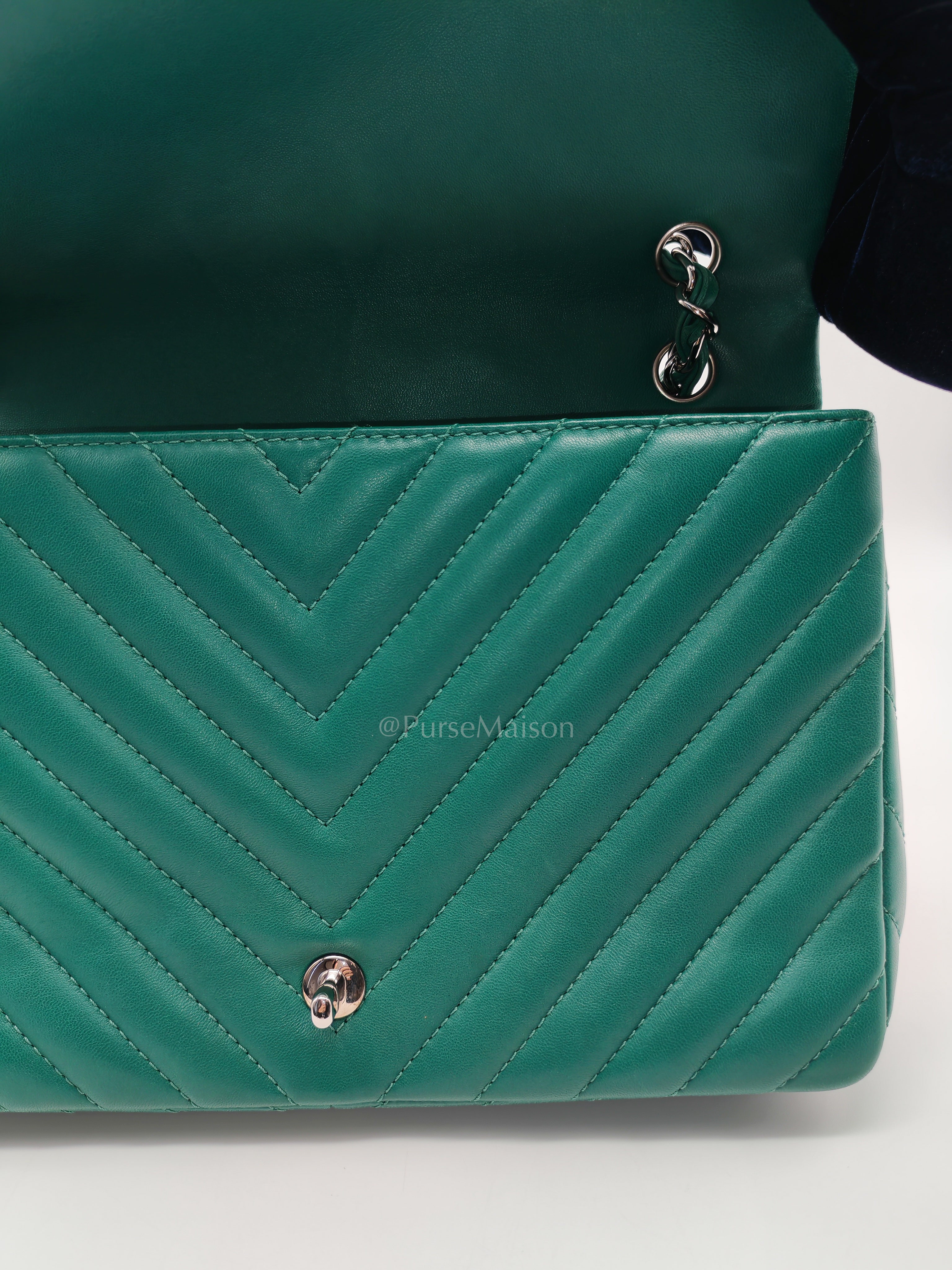 Classic Single Flap in Green Chevron Lambskin Leather & Silver Hardware (Series 13) | Purse Maison Luxury Bags Shop