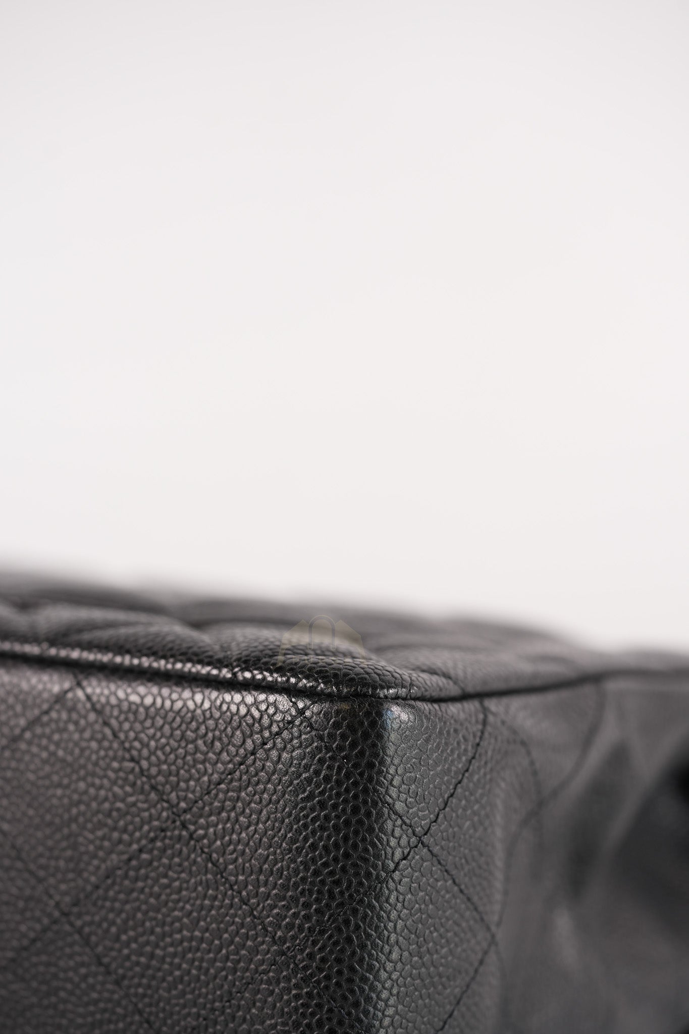 Classic Single Flap Jumbo in Black Caviar Leather Gold Hardware (Series 14) | Purse Maison Luxury Bags Shop