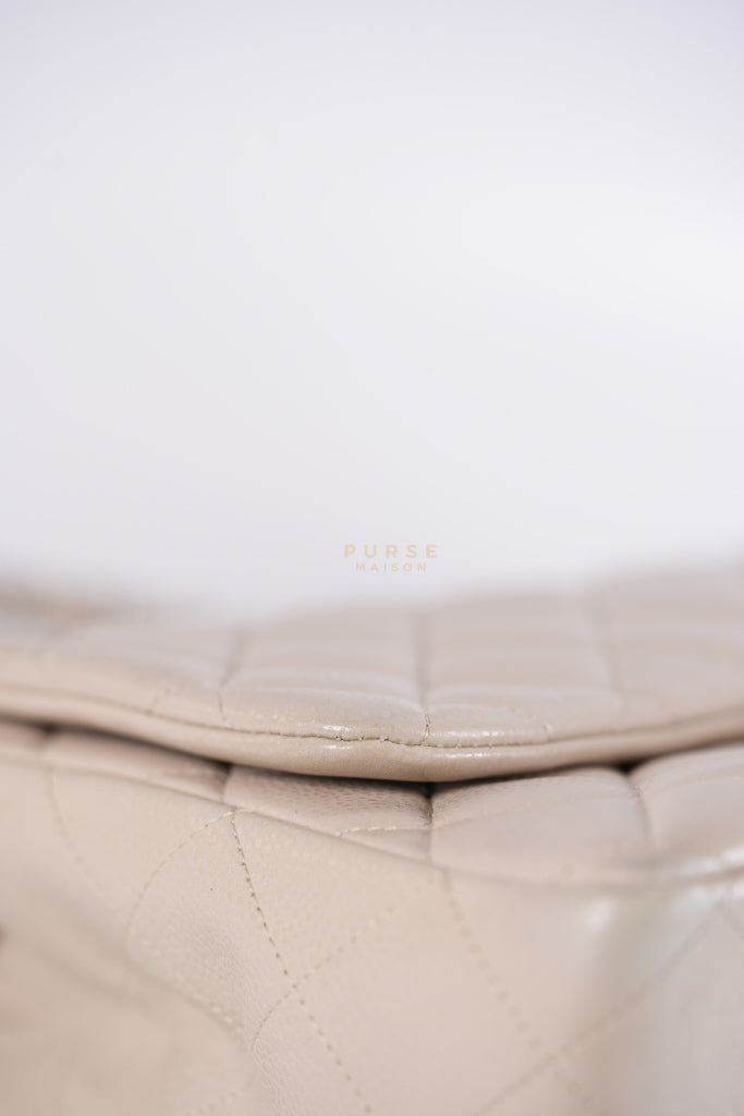 Classic Single Flap Jumbo in Light Gray Caviar Leather and Silver Hardware (Series 14) | Purse Maison Luxury Bags Shop