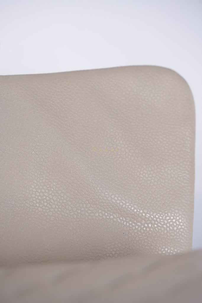 Classic Single Flap Jumbo in Light Gray Caviar Leather and Silver Hardware (Series 14) | Purse Maison Luxury Bags Shop