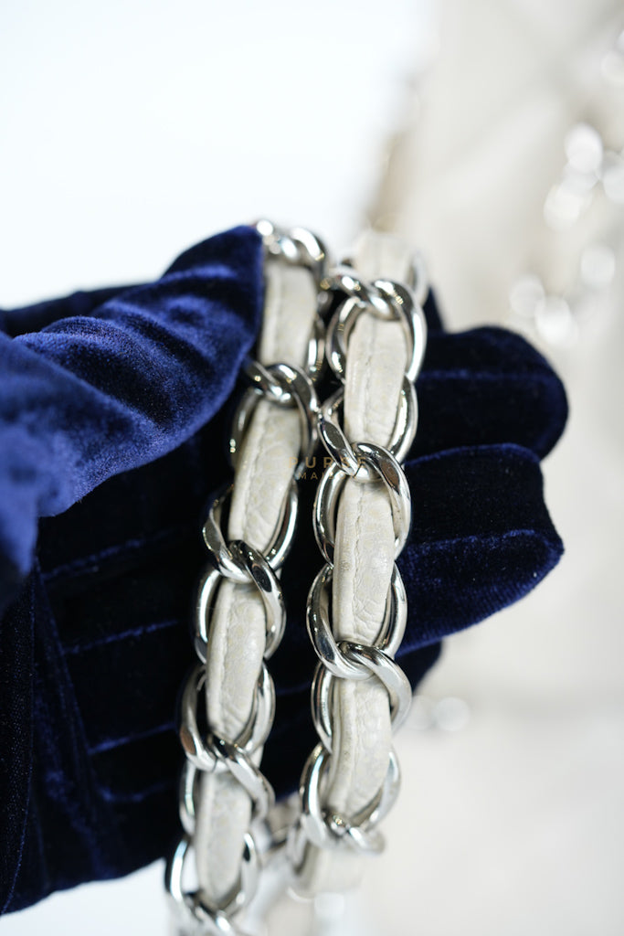 Classic Single Flap Jumbo in Light Gray Caviar Leather and Silver Hardware (Series 14) | Purse Maison Luxury Bags Shop