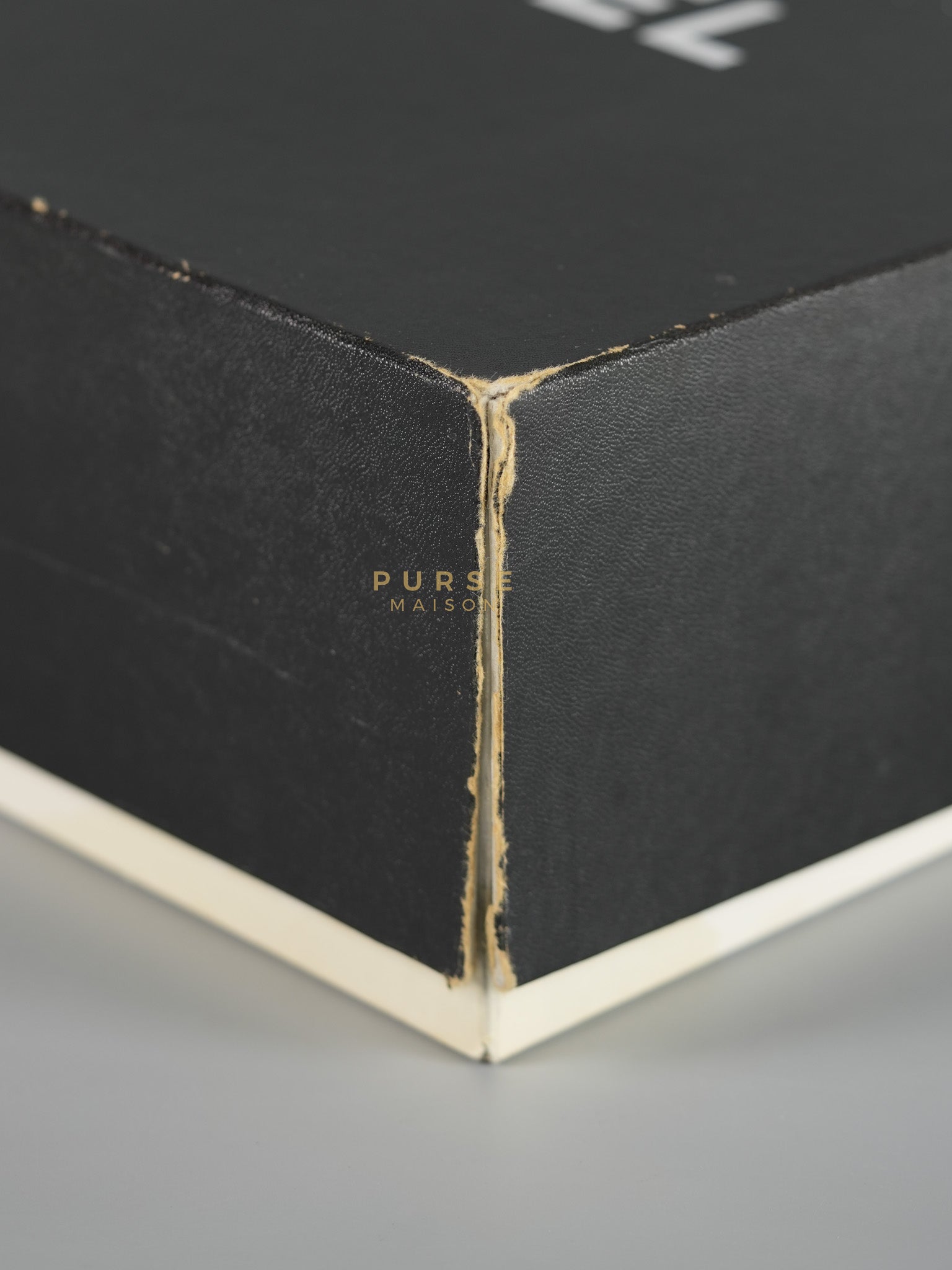 Classic Single Flap Jumbo in White Caviar Leather & Silver Hardware Series 10 | Purse Maison Luxury Bags Shop