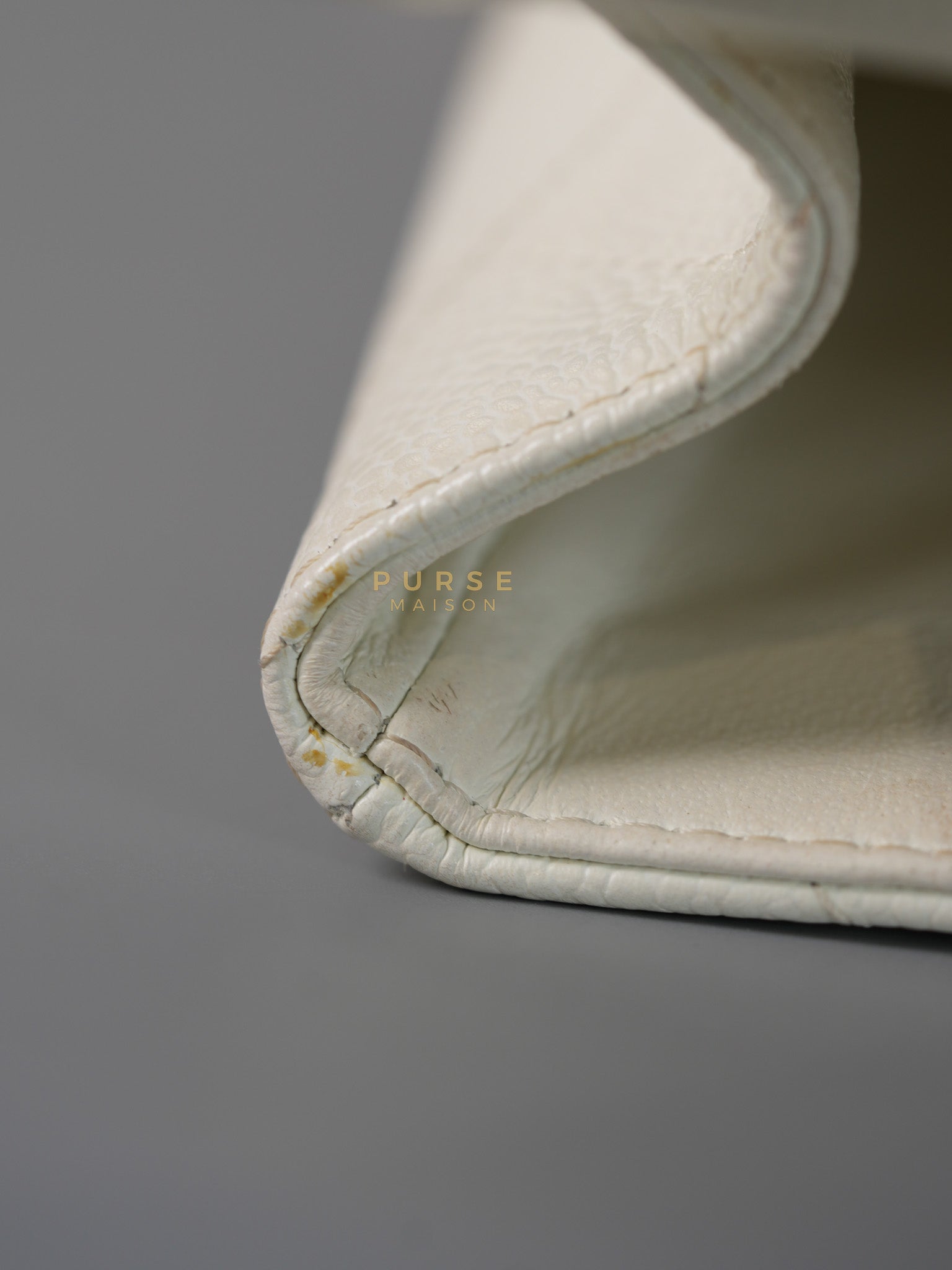 Classic Single Flap Jumbo in White Caviar Leather & Silver Hardware Series 10 | Purse Maison Luxury Bags Shop