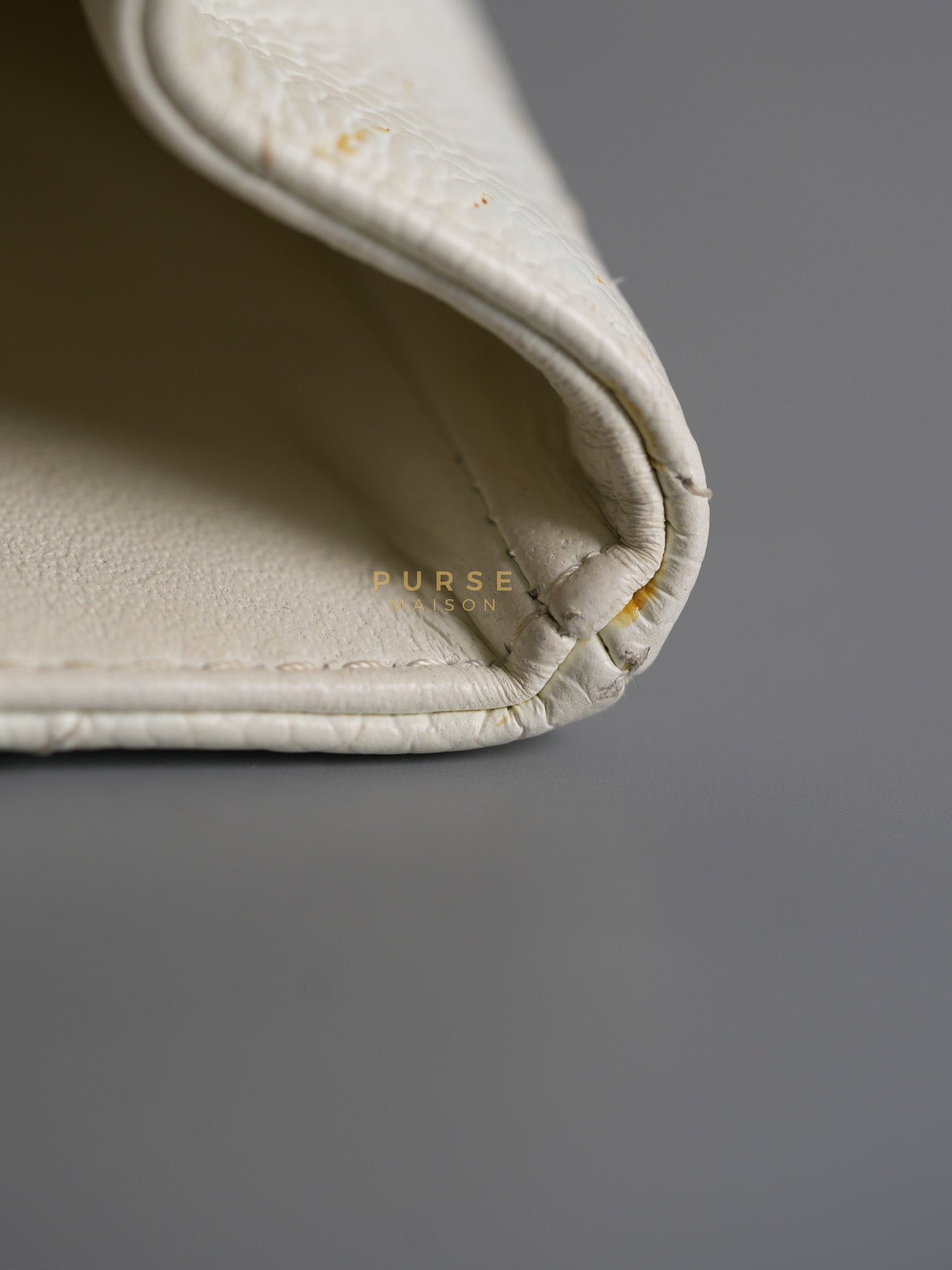 Classic Single Flap Jumbo in White Caviar Leather & Silver Hardware Series 10 | Purse Maison Luxury Bags Shop