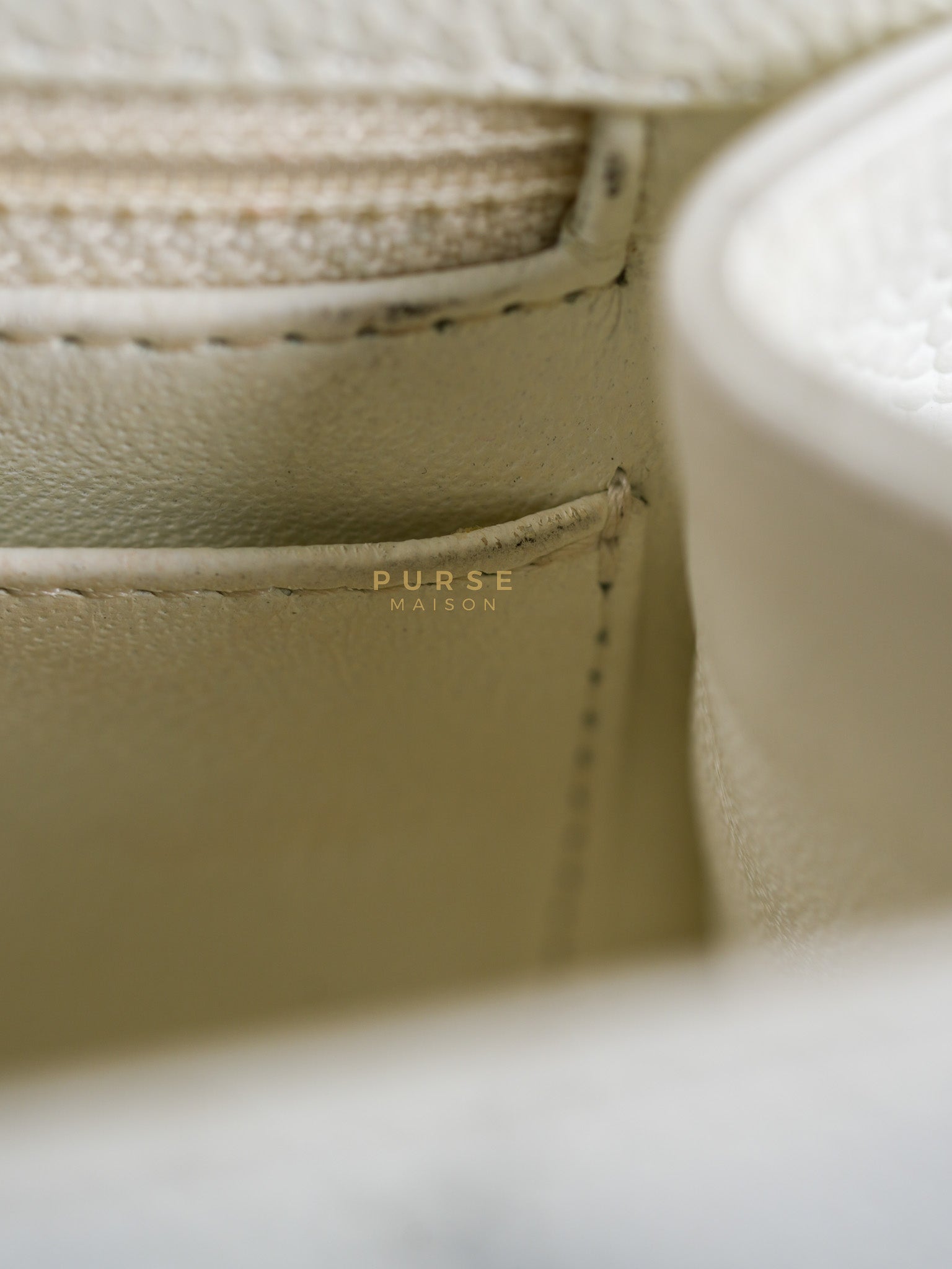 Classic Single Flap Jumbo in White Caviar Leather & Silver Hardware Series 10 | Purse Maison Luxury Bags Shop