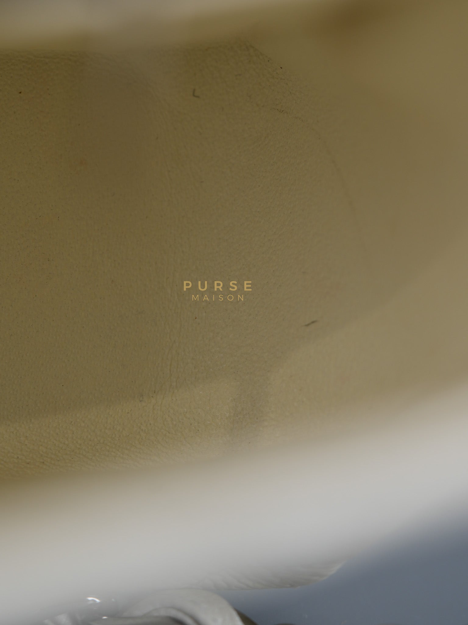 Classic Single Flap Jumbo in White Caviar Leather & Silver Hardware Series 10 | Purse Maison Luxury Bags Shop