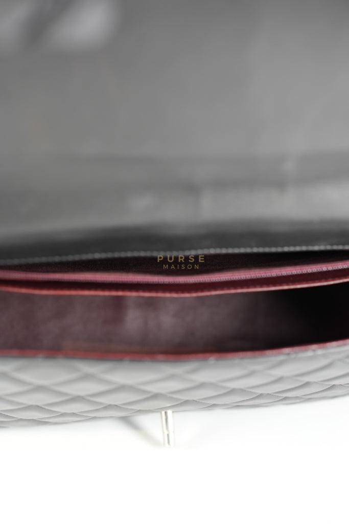 Classic Single Flap Maxi in Black Lambskin Leather and Silver Hardware Series 13 | Purse Maison Luxury Bags Shop