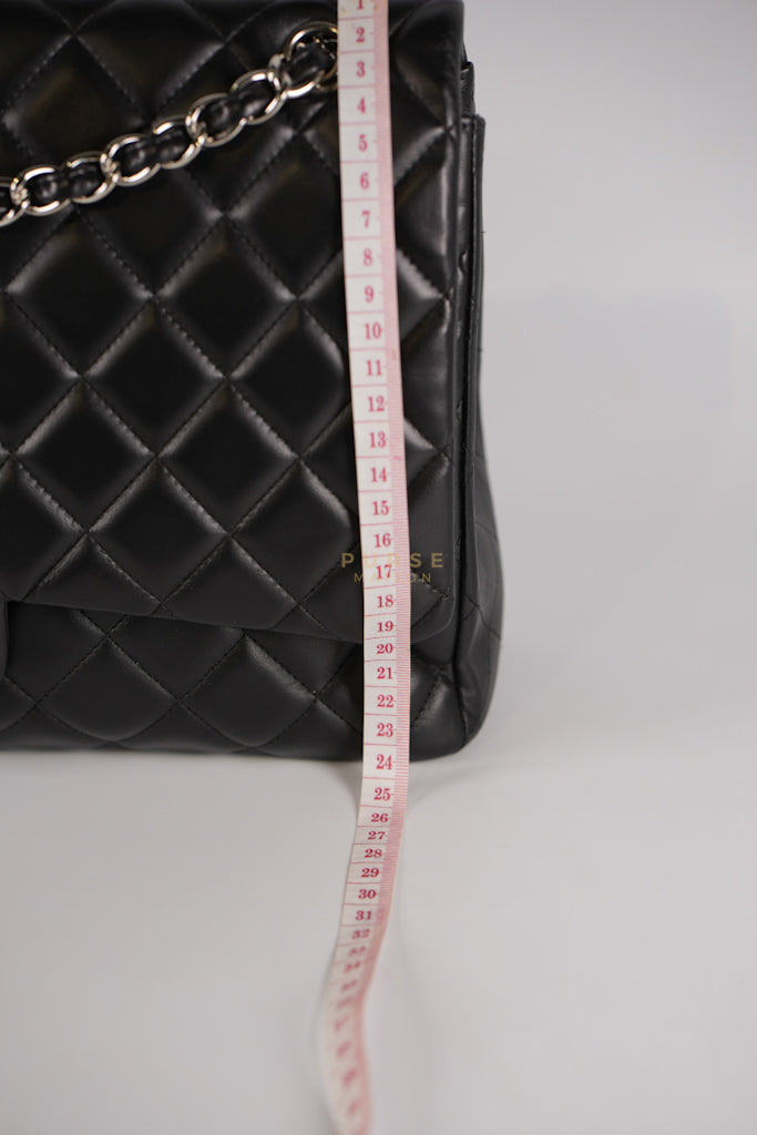 Classic Single Flap Maxi in Black Lambskin Leather and Silver Hardware Series 13 | Purse Maison Luxury Bags Shop