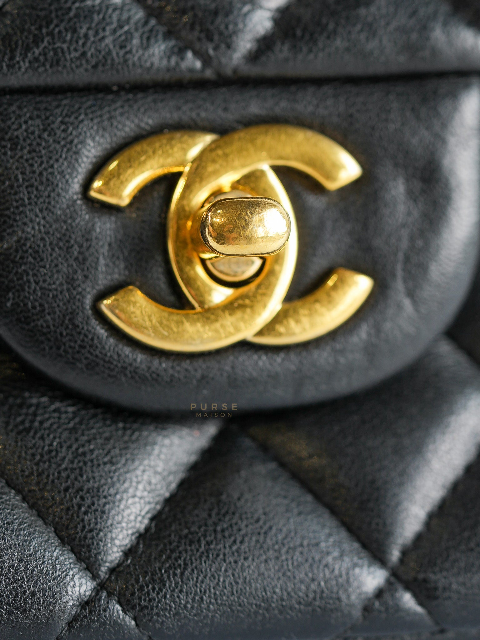 Classic Single Flap Medium Lambskin Leather and Gold Hardware Series 18 | Purse Maison Luxury Bags Shop