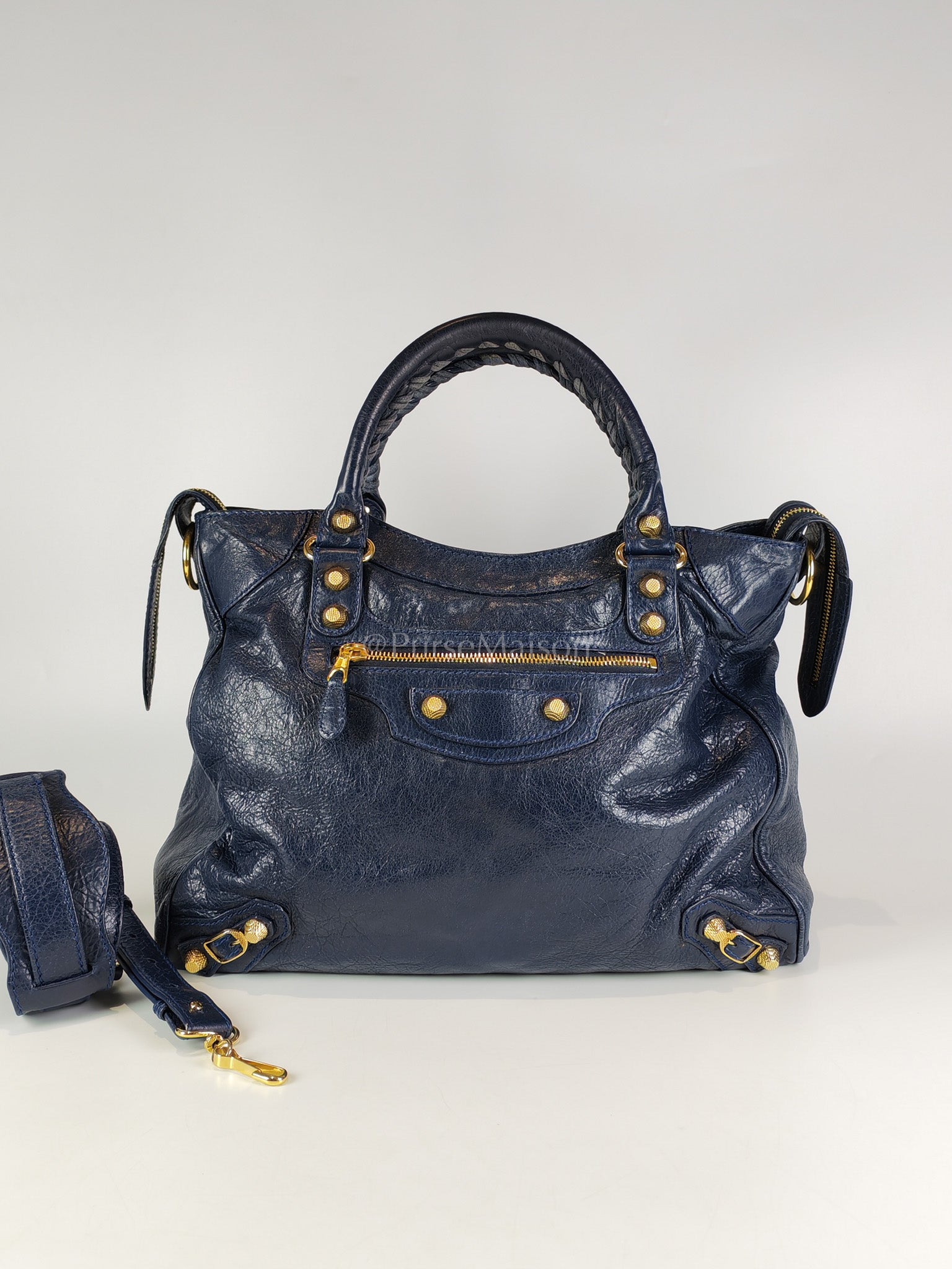 Classic Velo in Navy Blue Lambskin Leather Crossbody Bag | Purse Maison Luxury Bags Shop