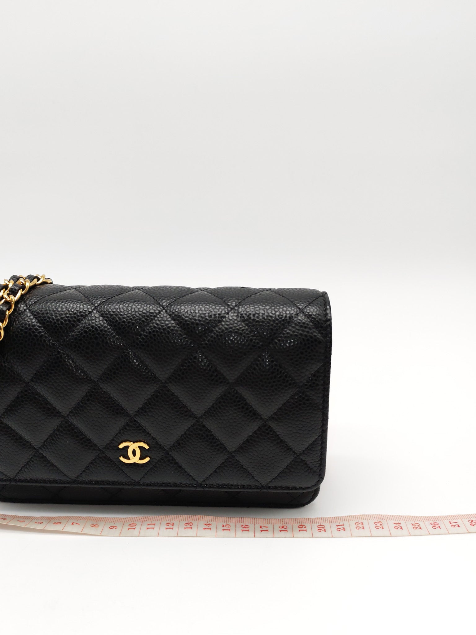 Classic Wallet on Chain Black Caviar in Gold Hardware Microchip(G3****13) | Purse Maison Luxury Bags Shop