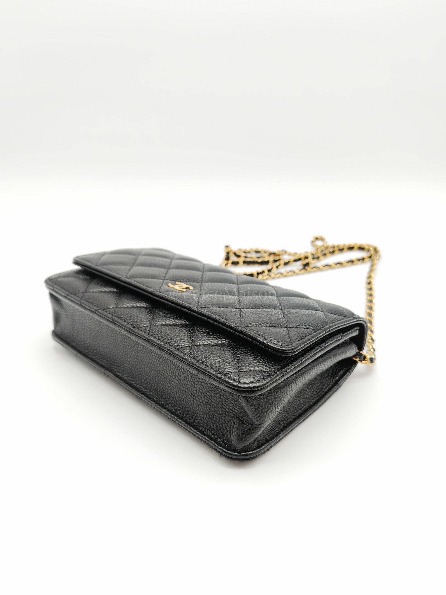Classic Wallet on Chain Black Caviar in Gold Hardware Microchip(G3****13) | Purse Maison Luxury Bags Shop