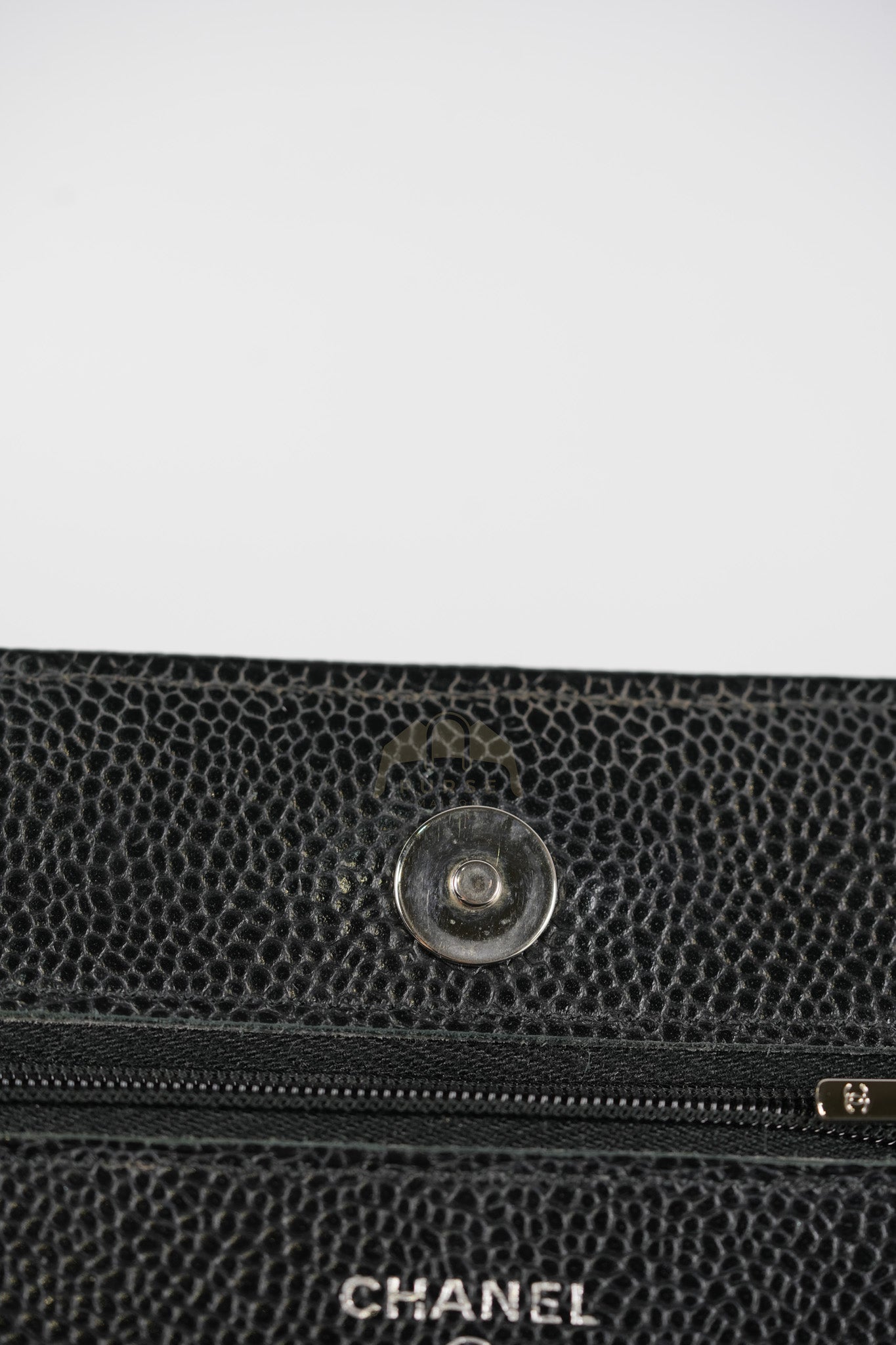 Classic Wallet on Chain in Black Caviar Leather and Silver Hardware (Microchip) | Purse Maison Luxury Bags Shop