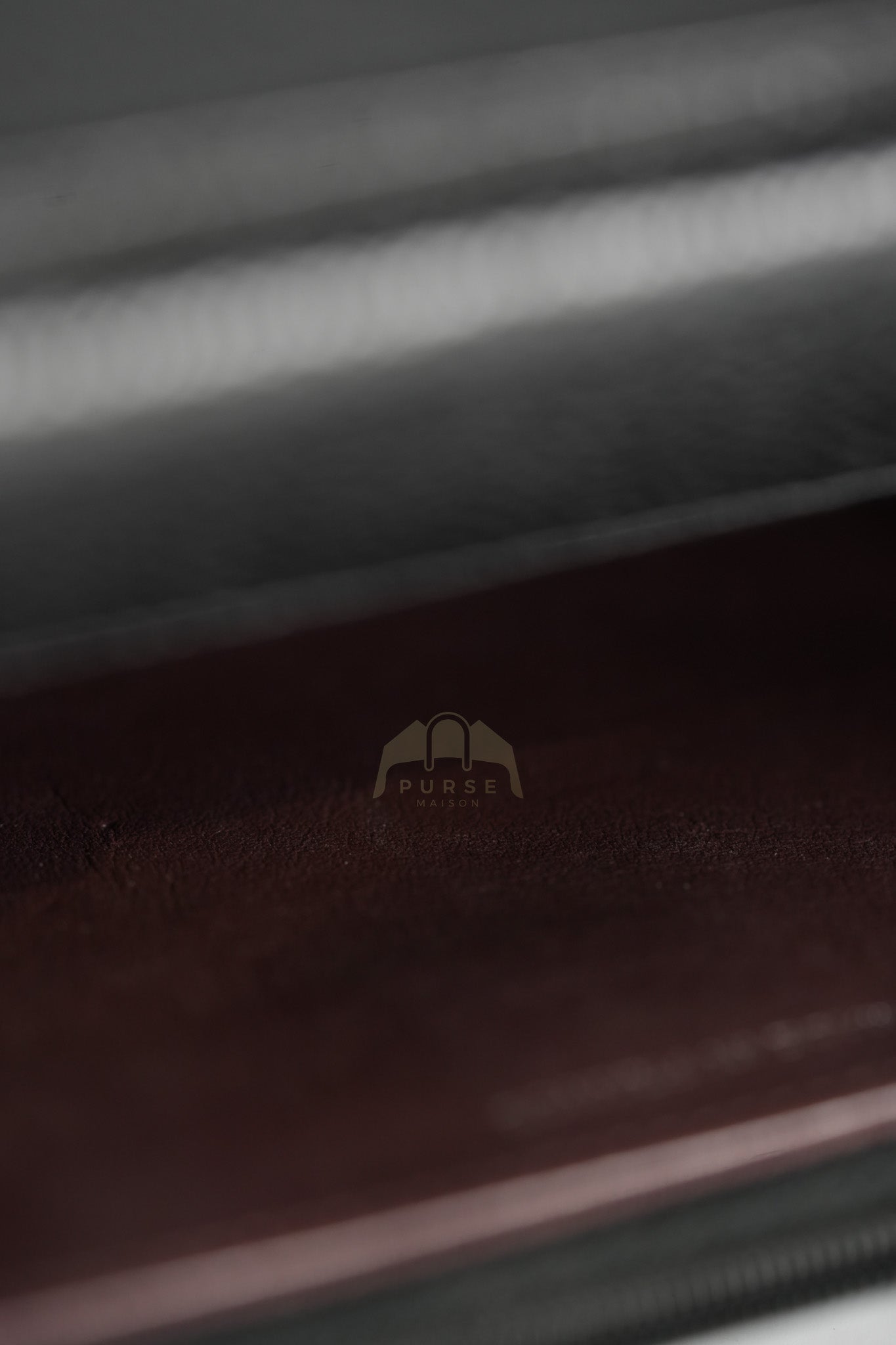 Classic Wallet on Chain in Black Caviar Leather and Silver Hardware (Microchip) | Purse Maison Luxury Bags Shop