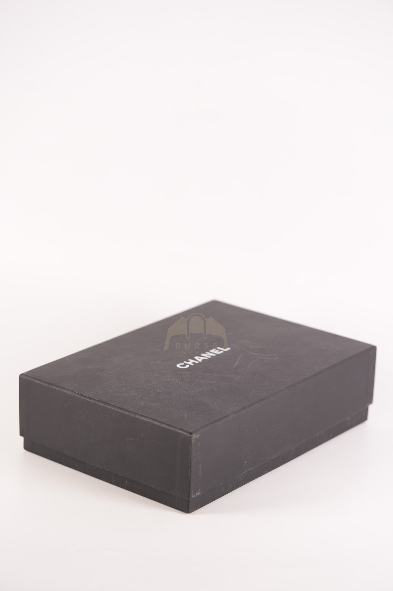 Classic Wallet on Chain in Black Caviar Leather and Silver Hardware (Microchip) | Purse Maison Luxury Bags Shop