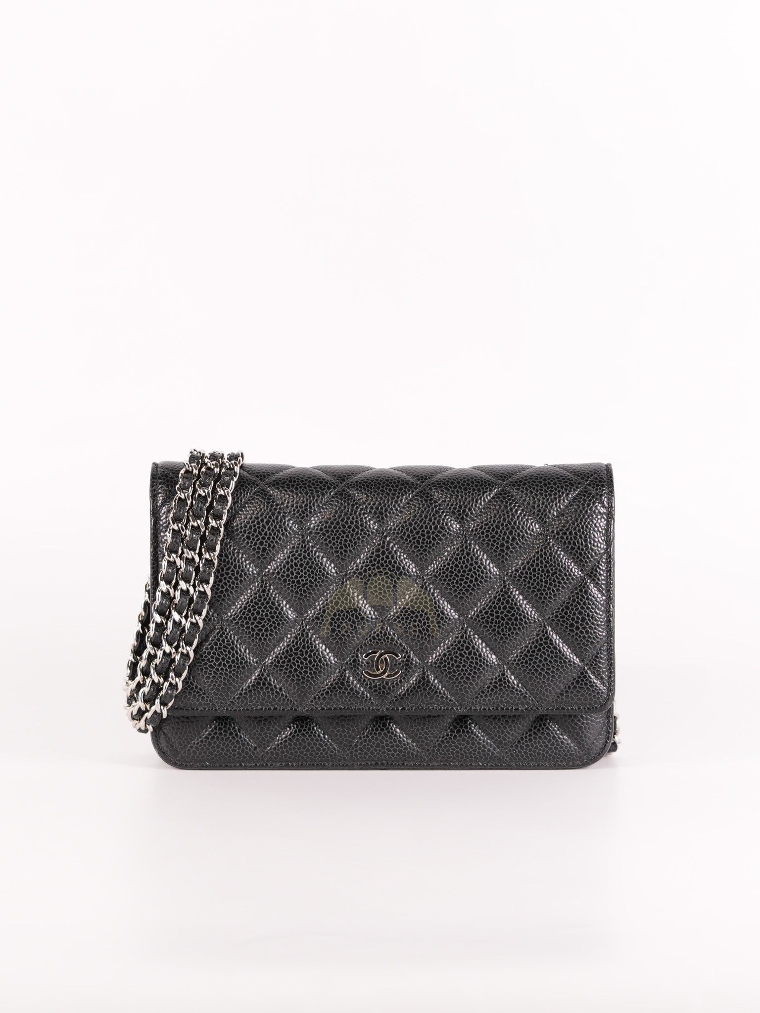 Classic Wallet on Chain in Black Caviar Leather and Silver Hardware (Microchip) | Purse Maison Luxury Bags Shop