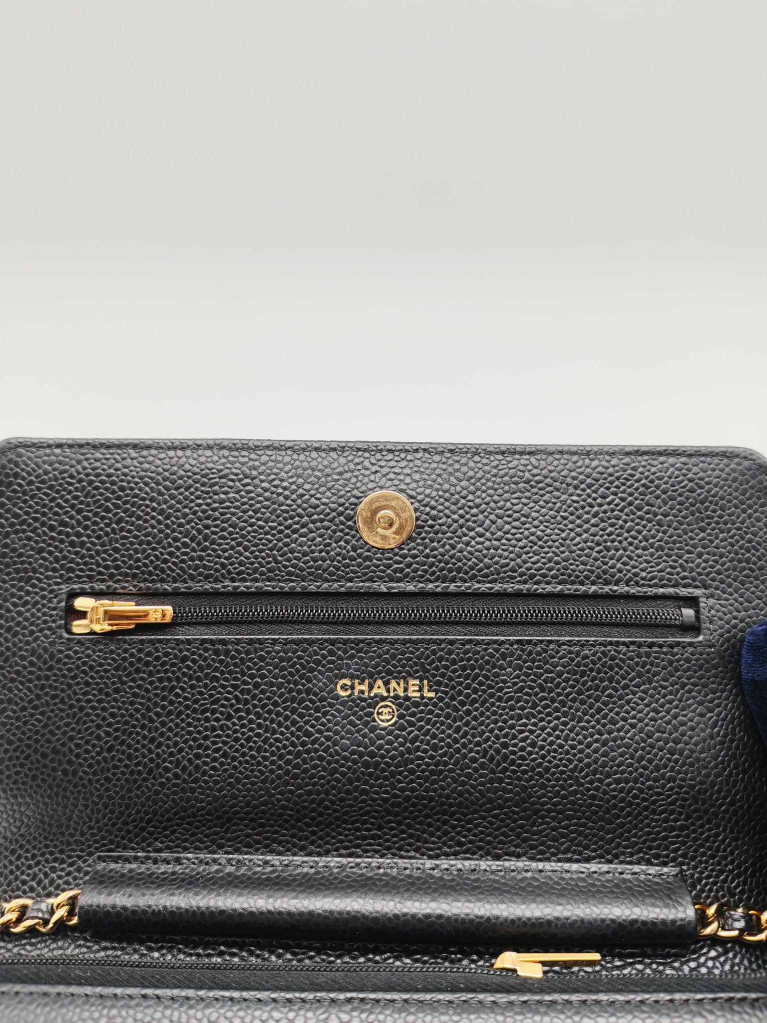 Classic Wallet on Chain in Black Caviar Leather Gold Hardware (Microchip) | Purse Maison Luxury Bags Shop