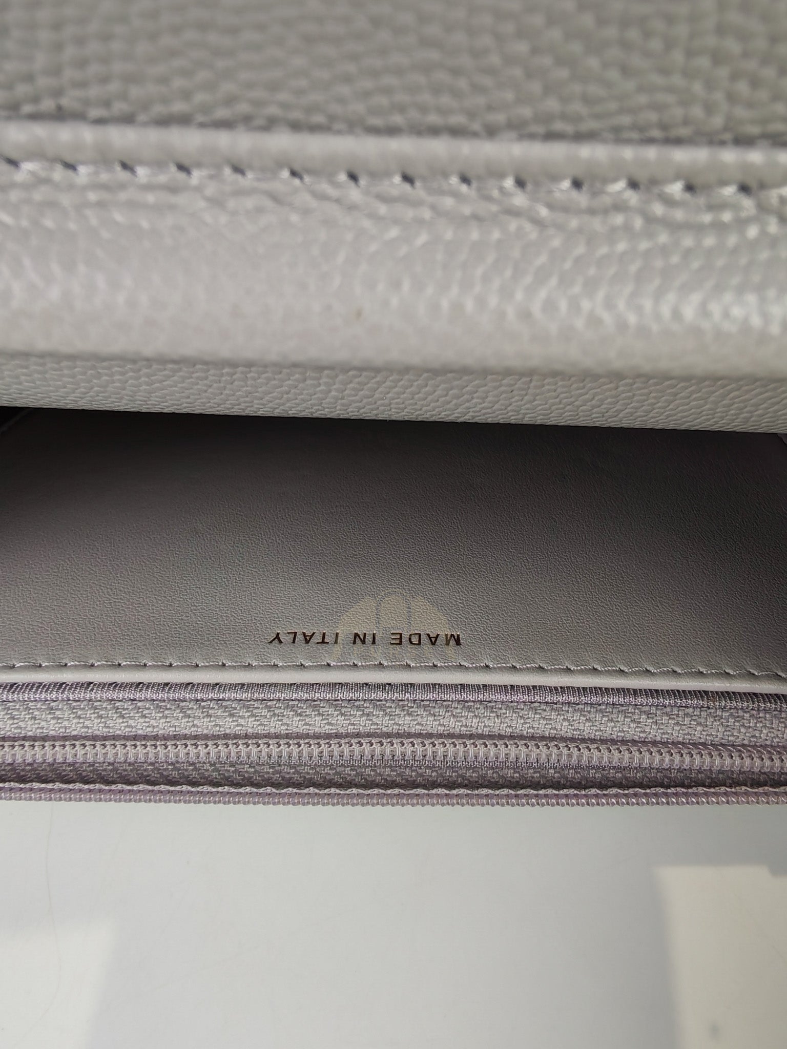 Classic Wallet On Chain in Light Gray Caviar Leather & Light Gold Hardware (Microchip) | Purse Maison Luxury Bags Shop