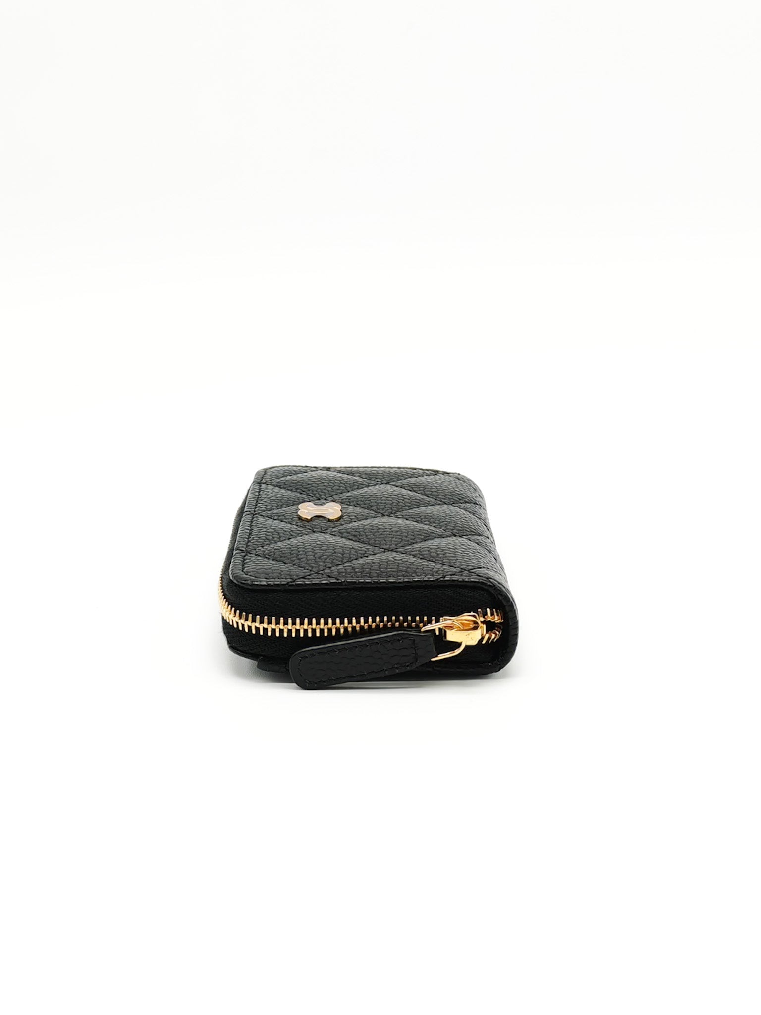 Classic Zipped Coin Purse/Card Holder in Black Caviar Leather & Gold Hardware Microchip C1K993A9 | Purse Maison Luxury Bags Shop