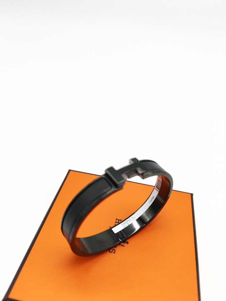 Clic H GM in So Black Matte Hardware Bangle | Purse Maison Luxury Bags Shop