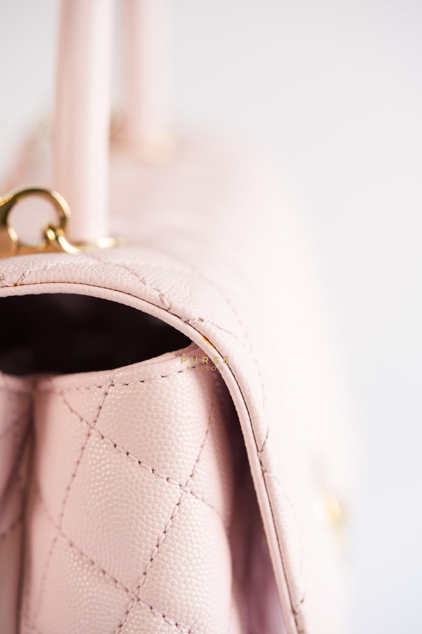 Coco Handle Medium Pink Caviar Leather (Microchip) | Purse Maison Luxury Bags Shop