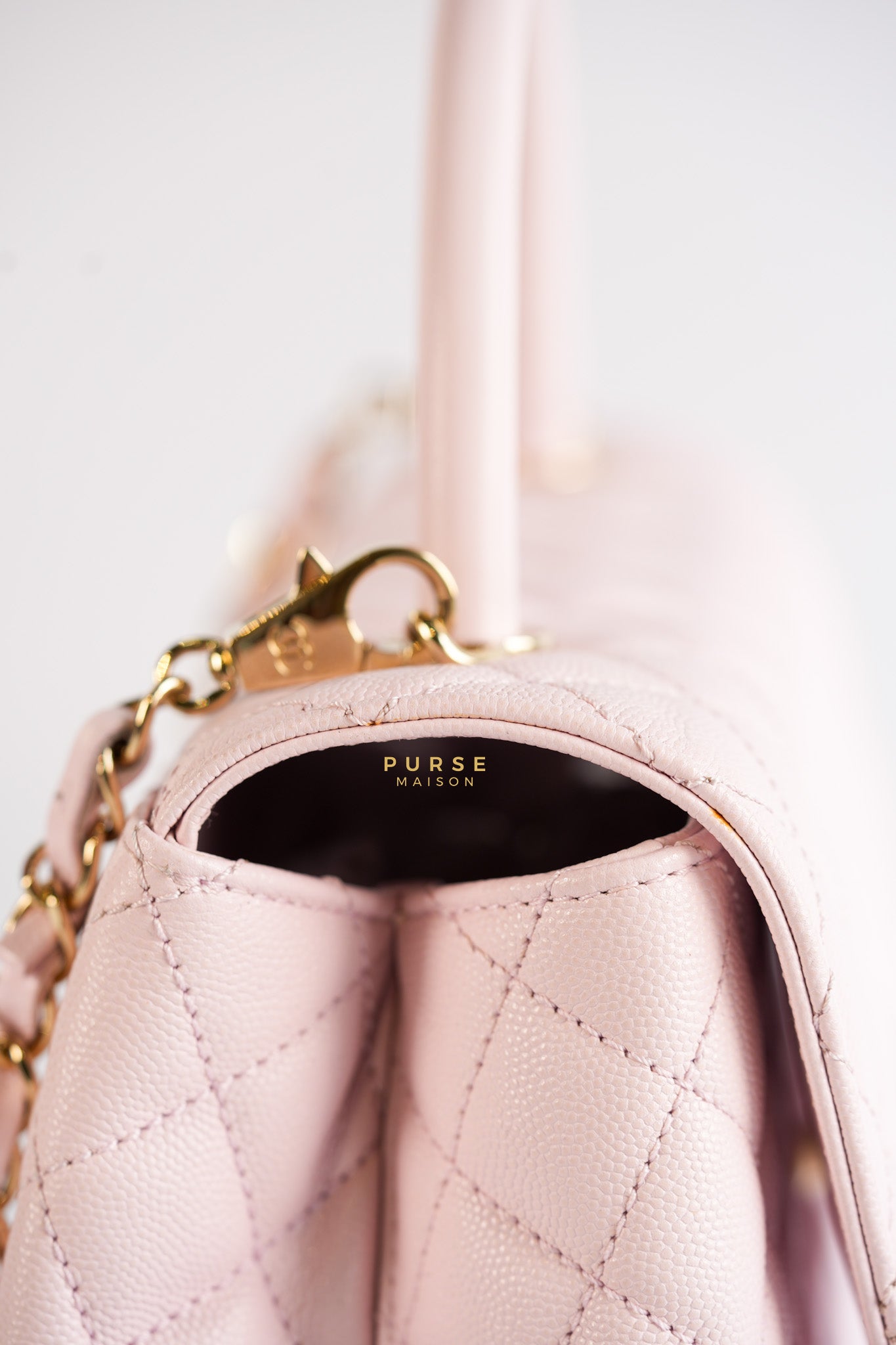 Coco Handle Medium Pink Caviar Leather (Microchip) | Purse Maison Luxury Bags Shop