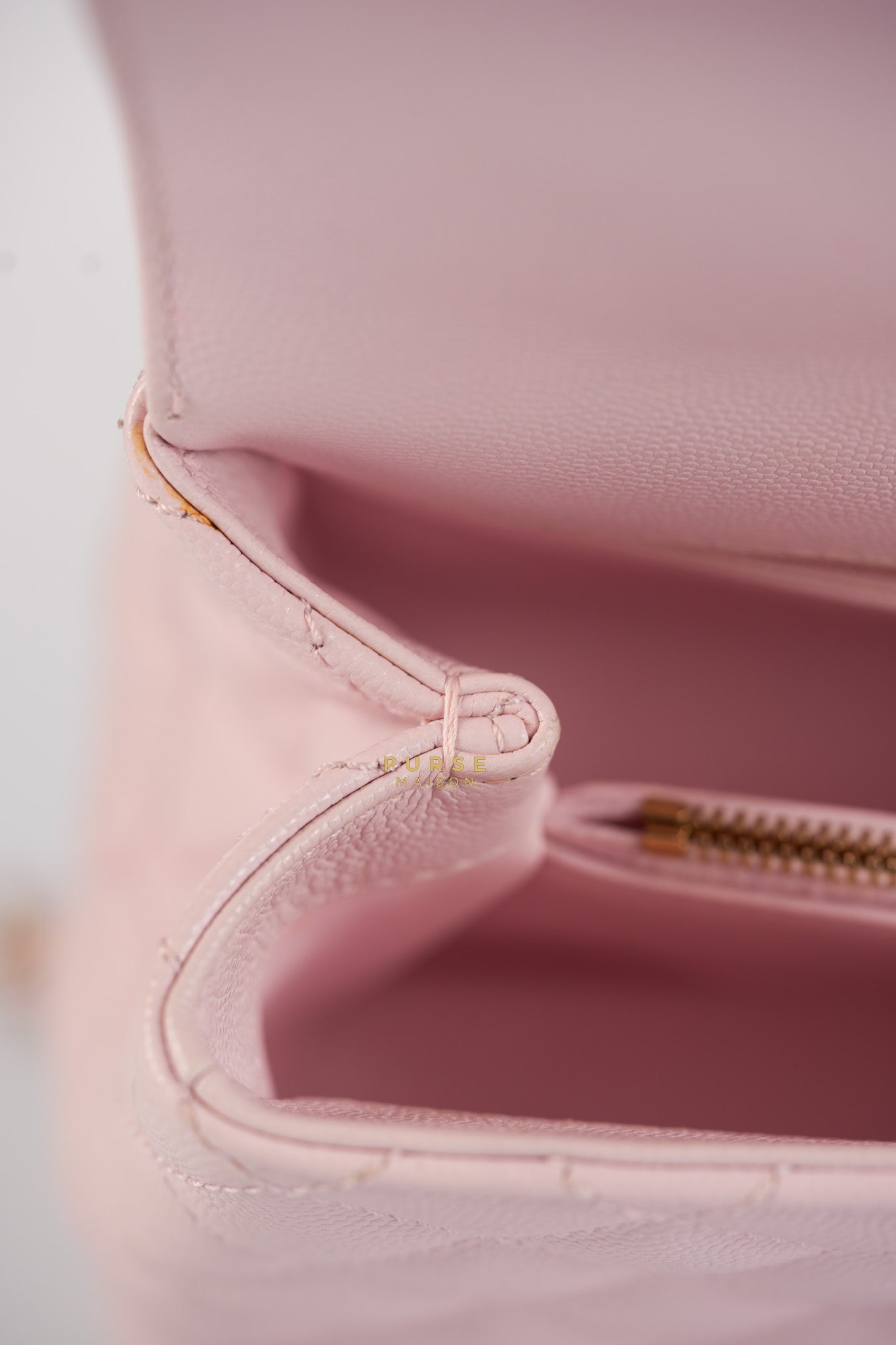 Coco Handle Medium Pink Caviar Leather (Microchip) | Purse Maison Luxury Bags Shop