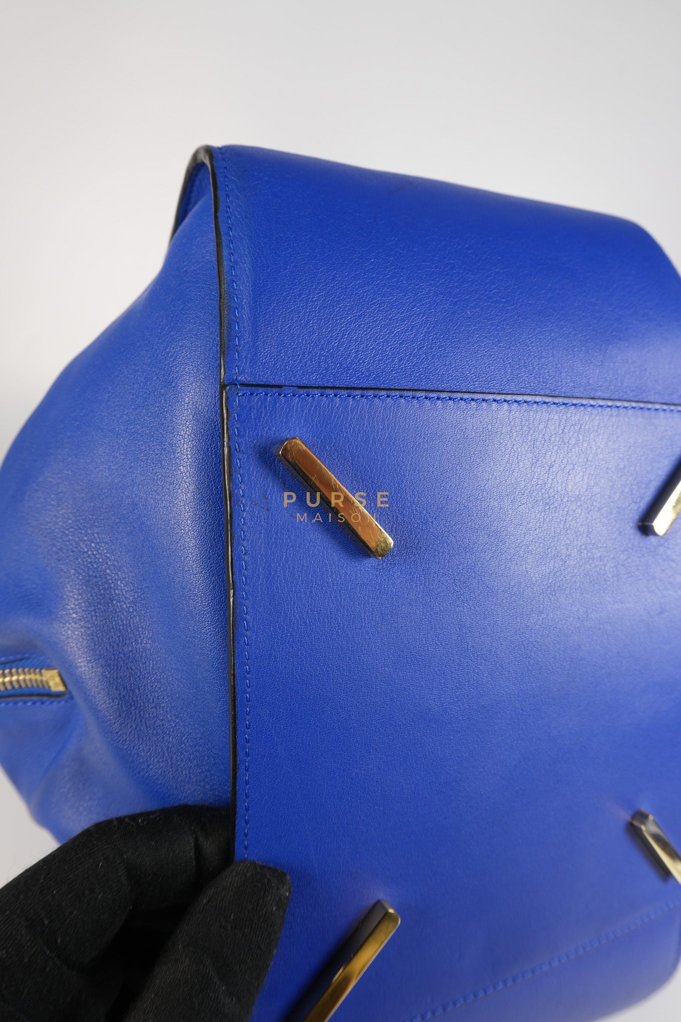 Compact Hammock Bag Large in Blue Calfskin Leather Gold Hardware | Purse Maison Luxury Bags Shop