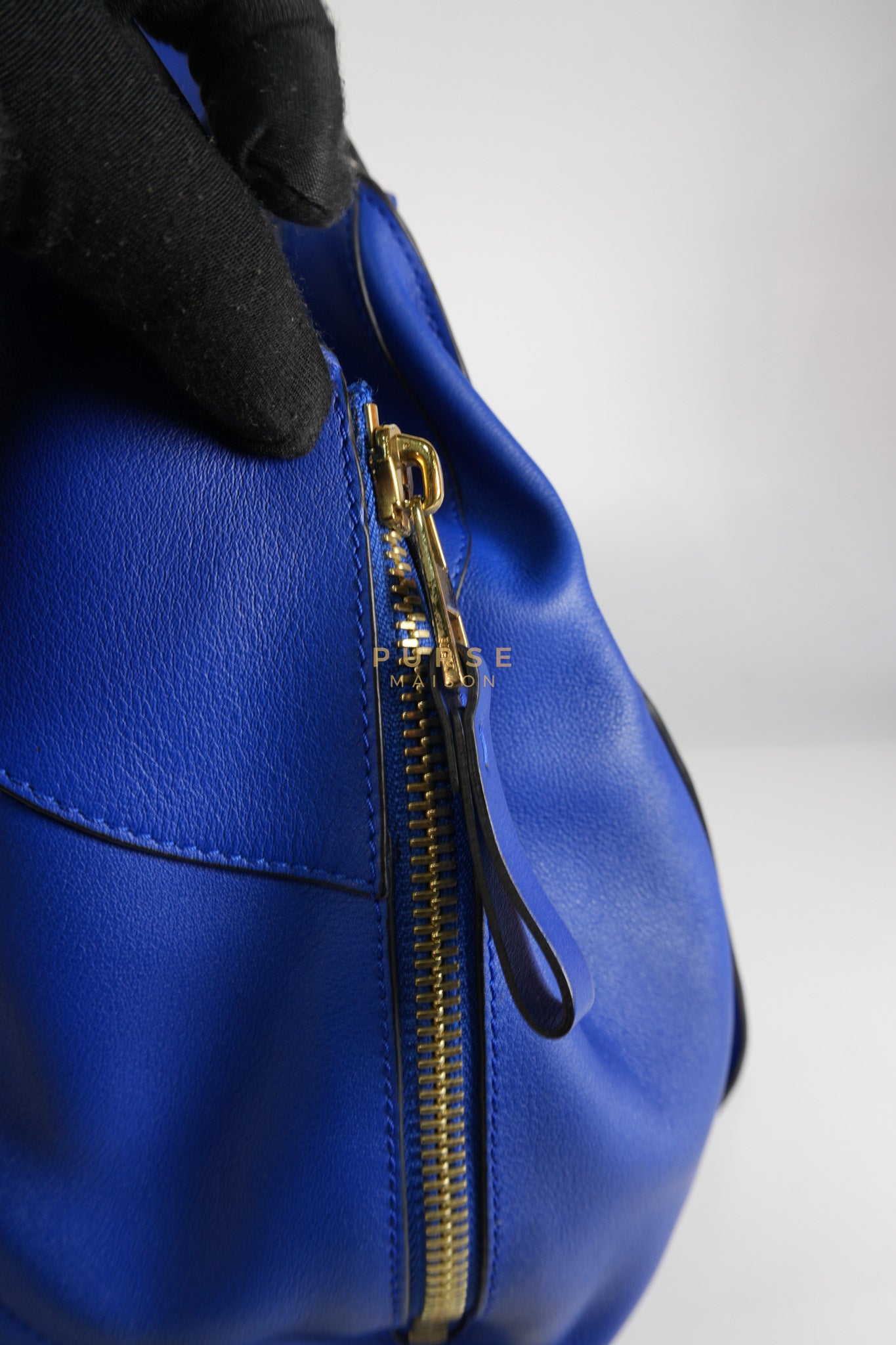 Compact Hammock Bag Large in Blue Calfskin Leather Gold Hardware | Purse Maison Luxury Bags Shop